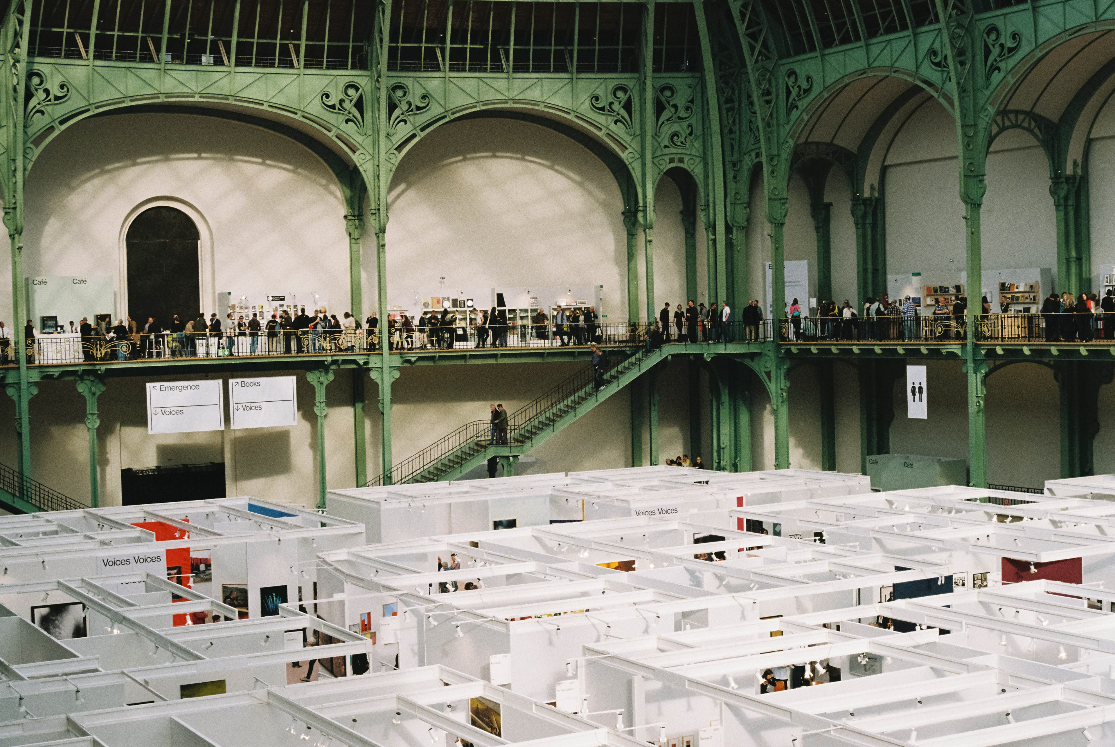 Paris Photo 2025. 35mm, Canon FT QL.