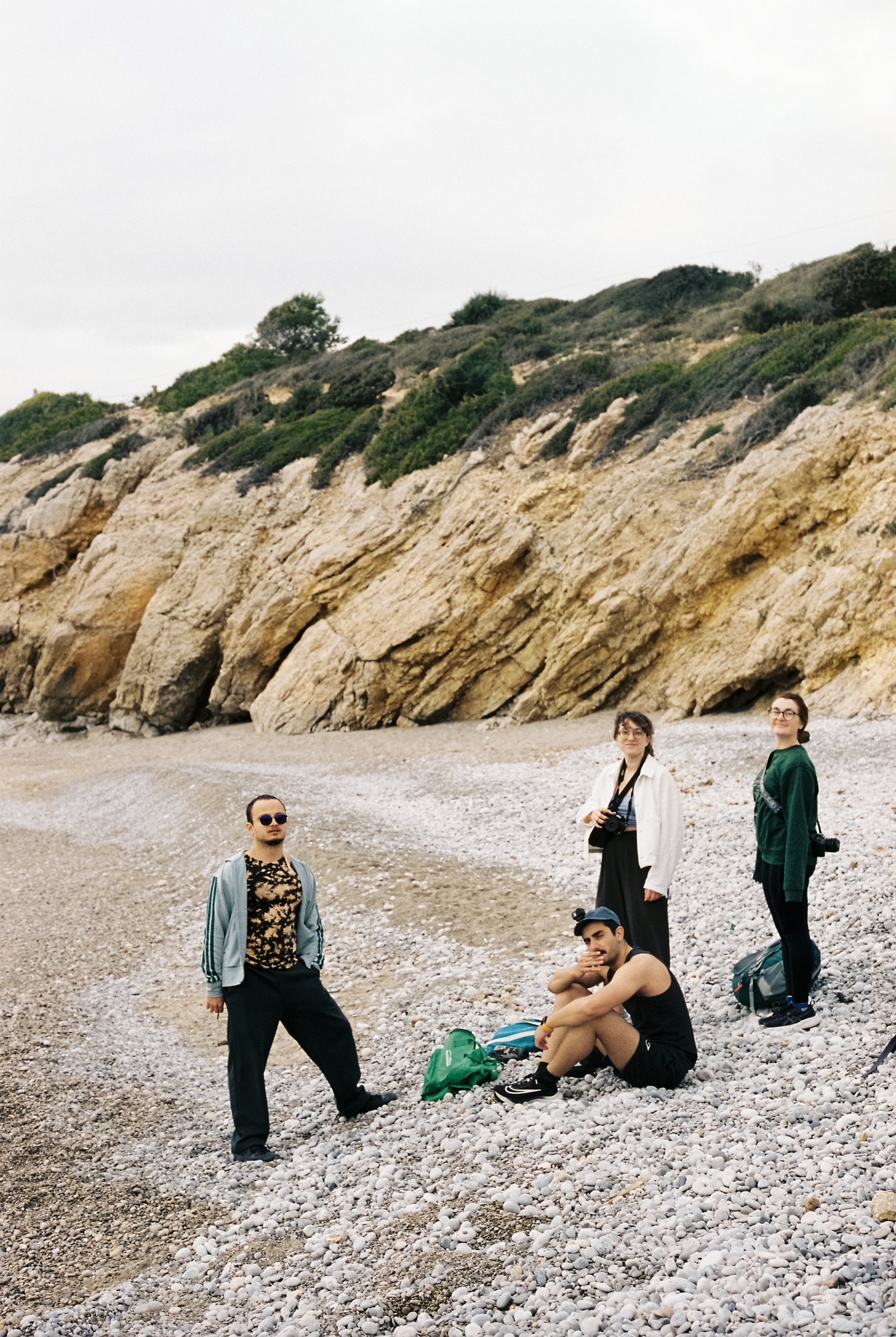 Walking from Vilanova to Sitges. 35mm Canon FT QL.
