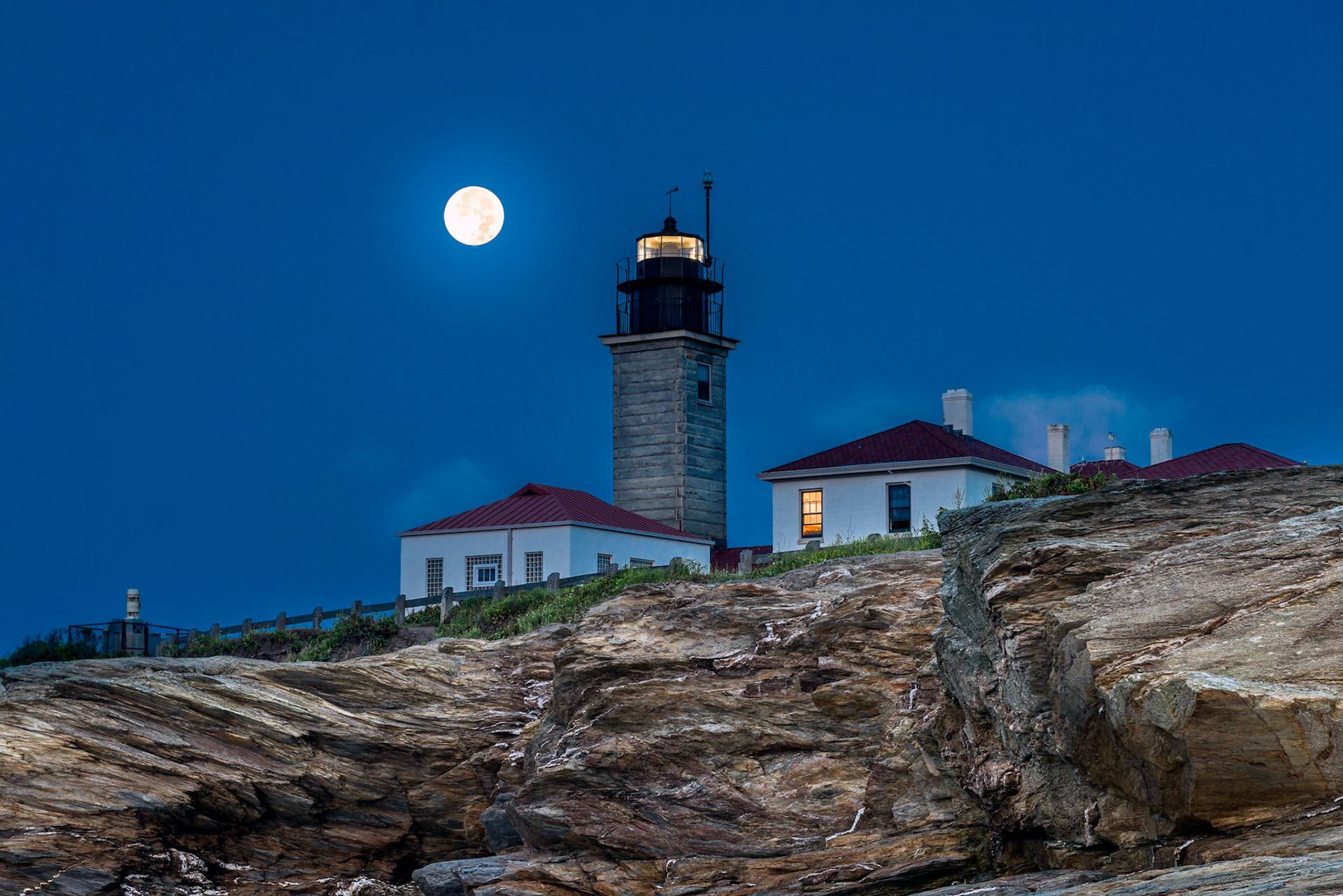 Move the world's oceans, Influence thoughts and ideas, The beckoning moon