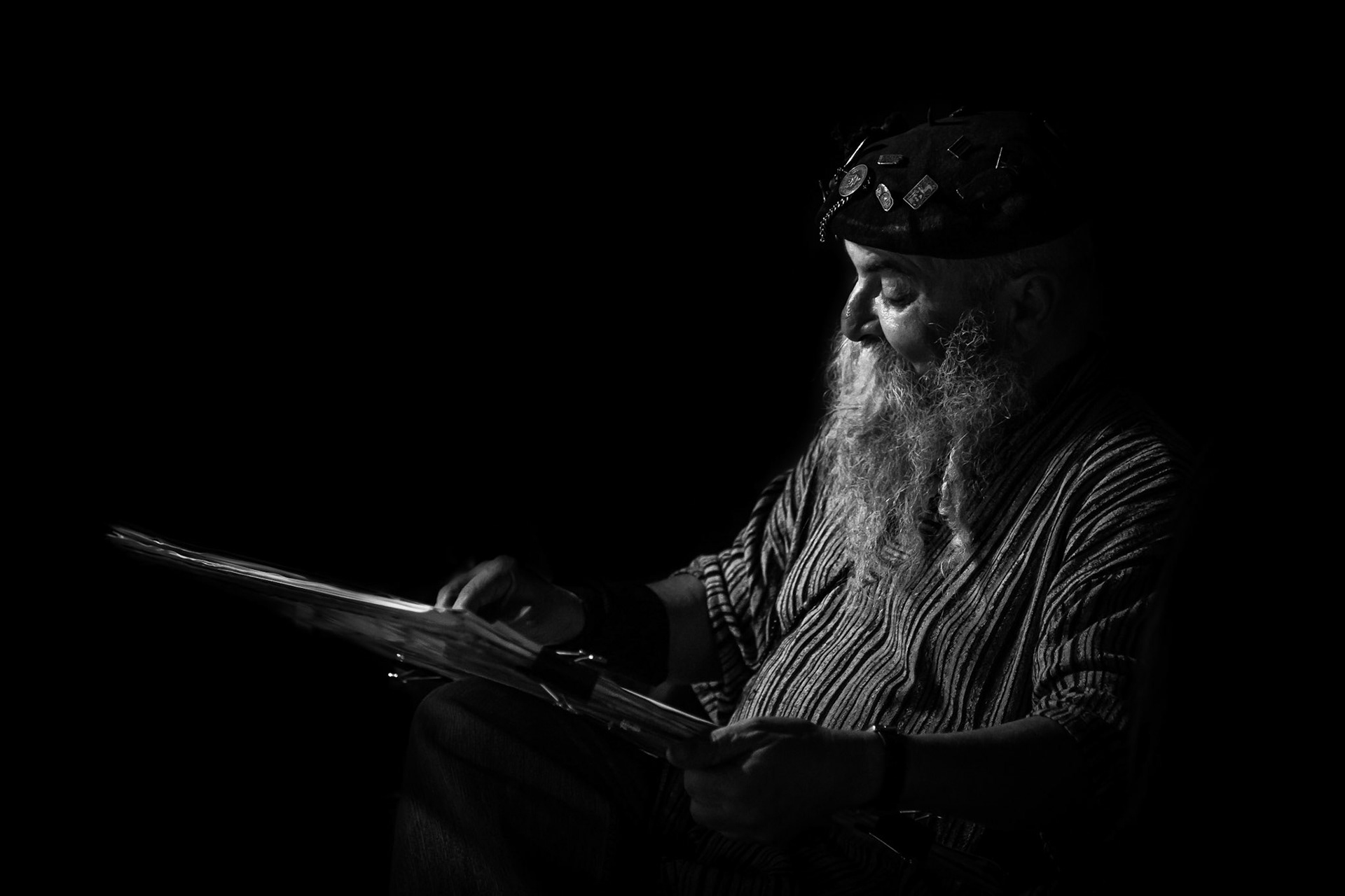 Drawing in the night