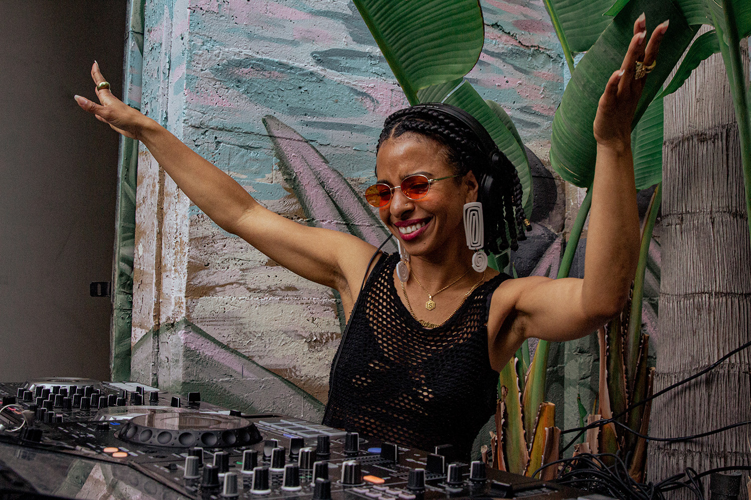 DJ Novena Carmel plays a set CutiesLA Casual: A Queer Day Party on May 7th, 2023.