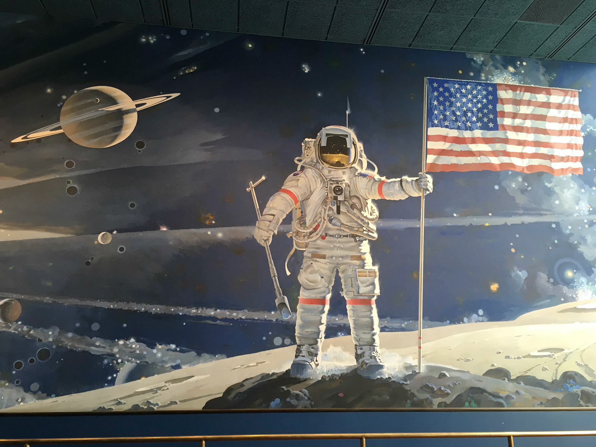 Art on wall of National Air and Space Museum building