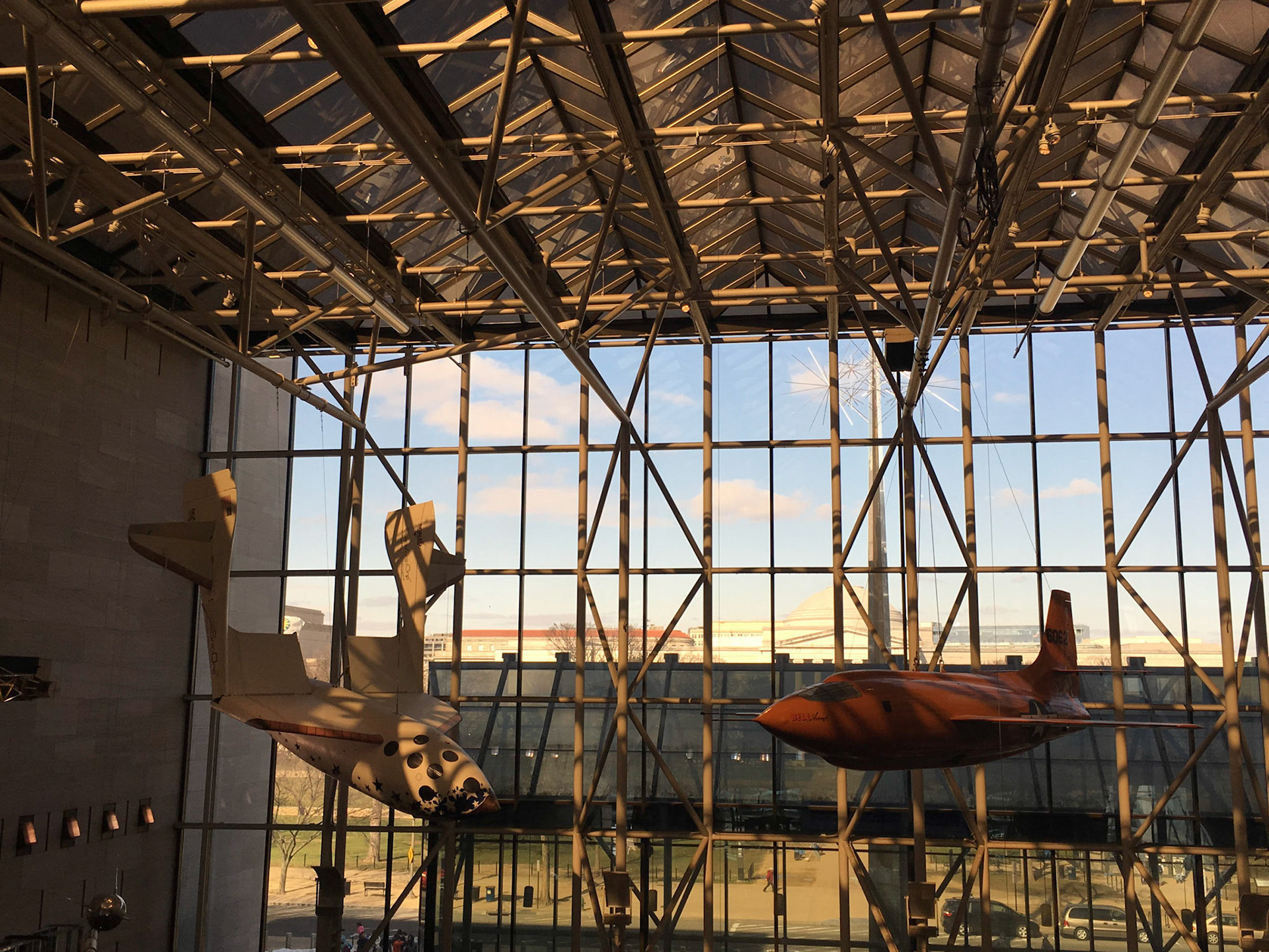 SpaceShipOne and BELL X-1 "Glamorous Glennis"