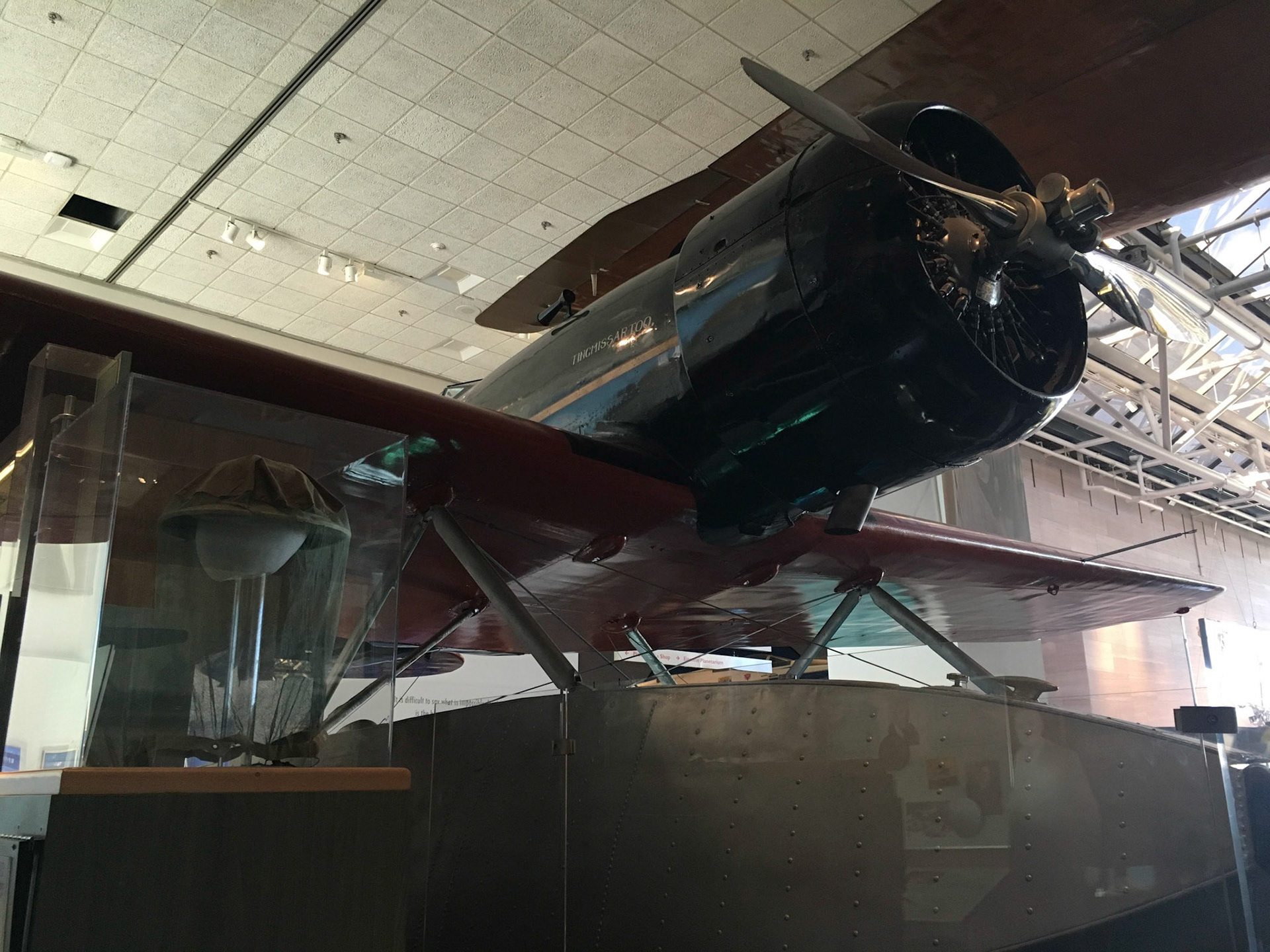 Lockheed 8 Sirius "Tingmissartoq"