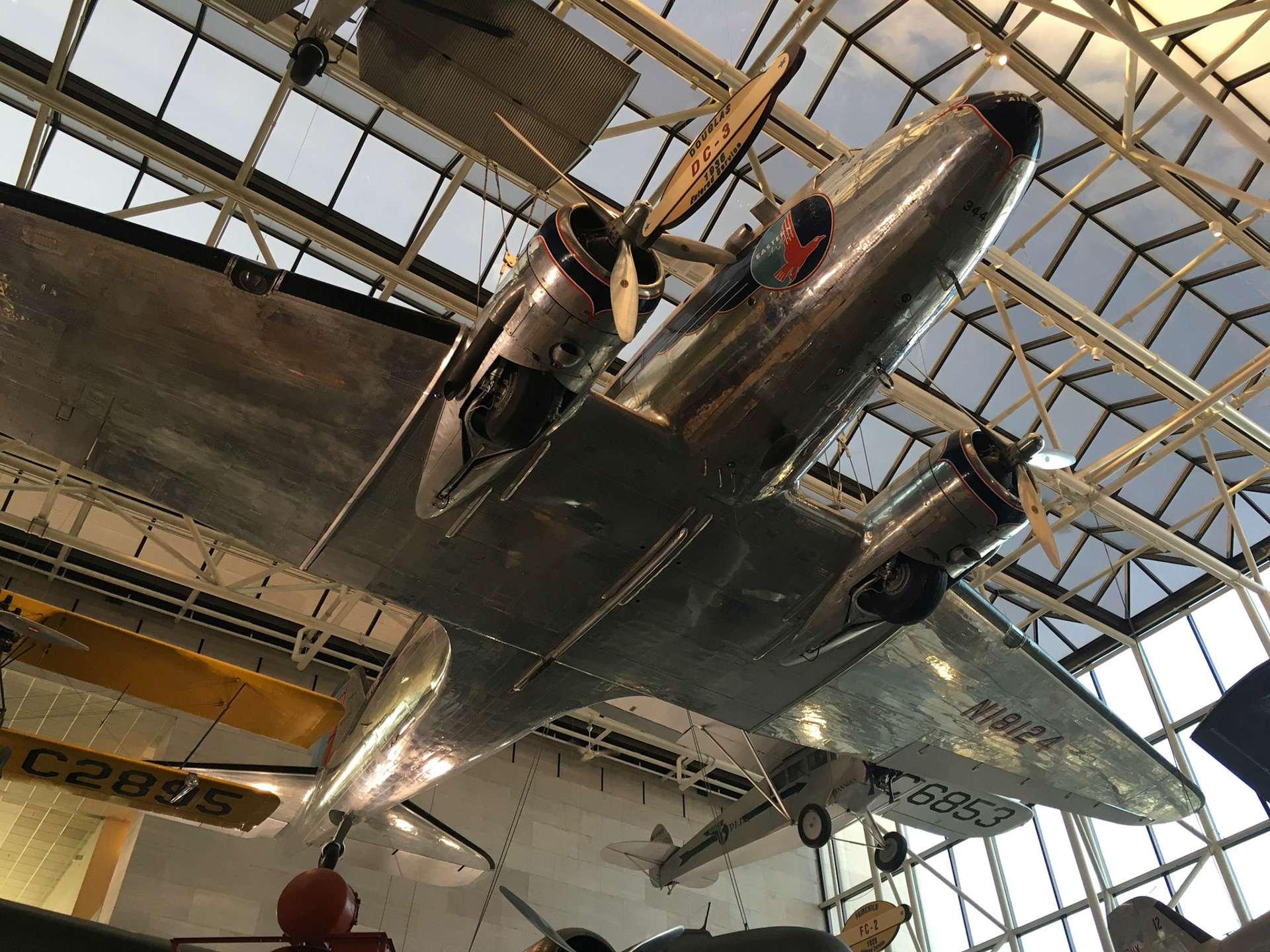 Douglas DC-3