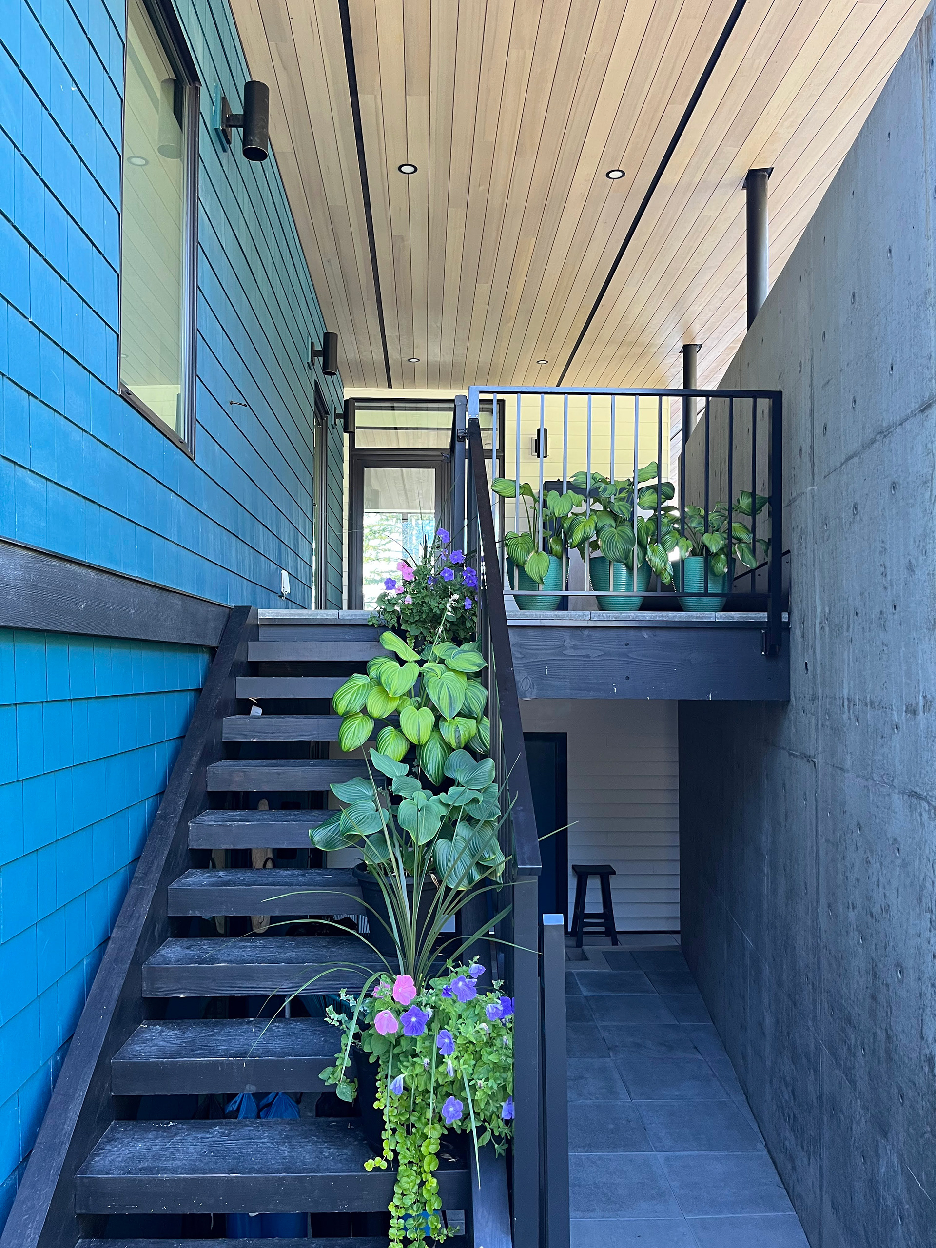 Entry Stairs