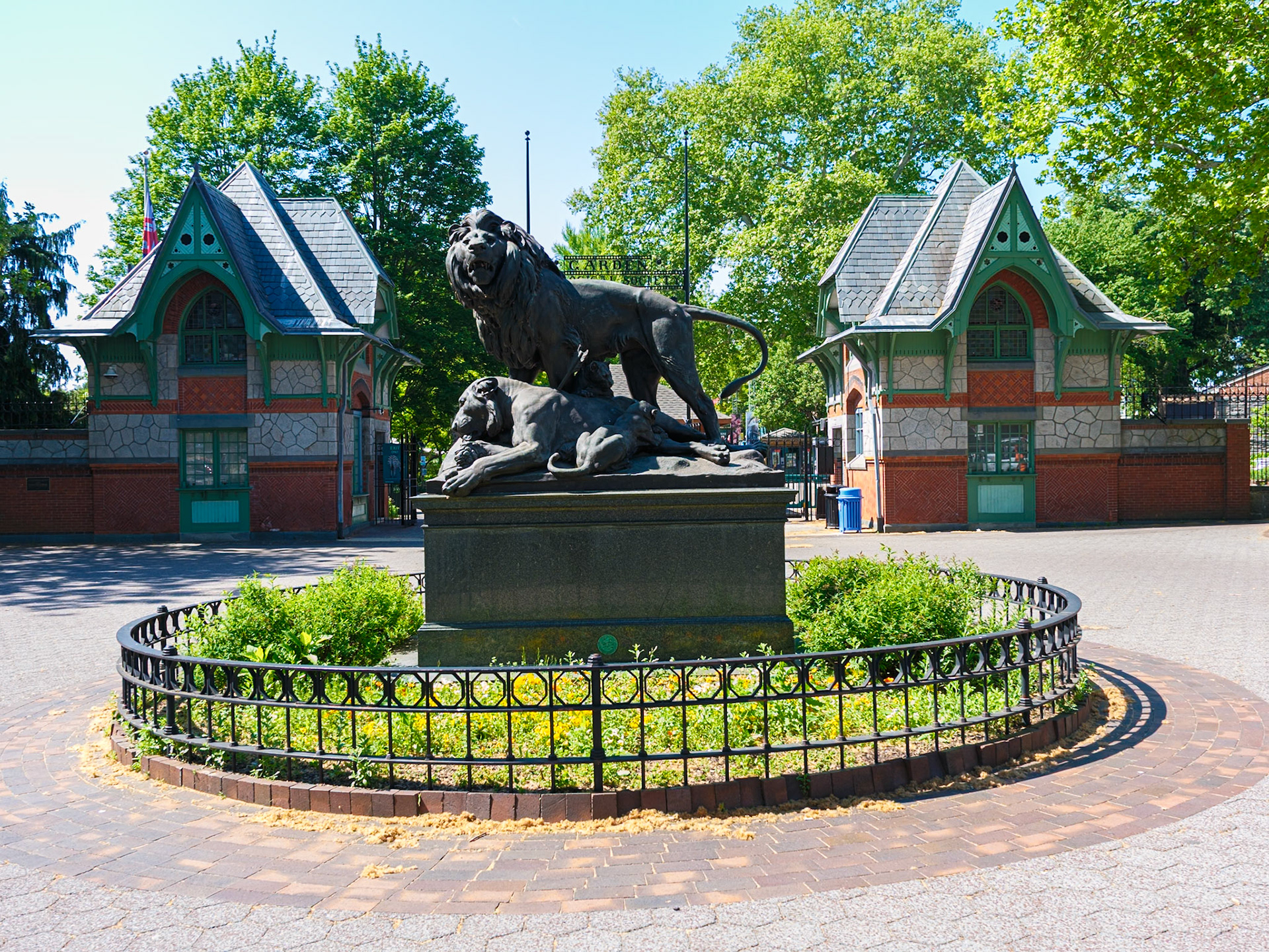 Entrance Plaza to the Philadelphia Zoo
