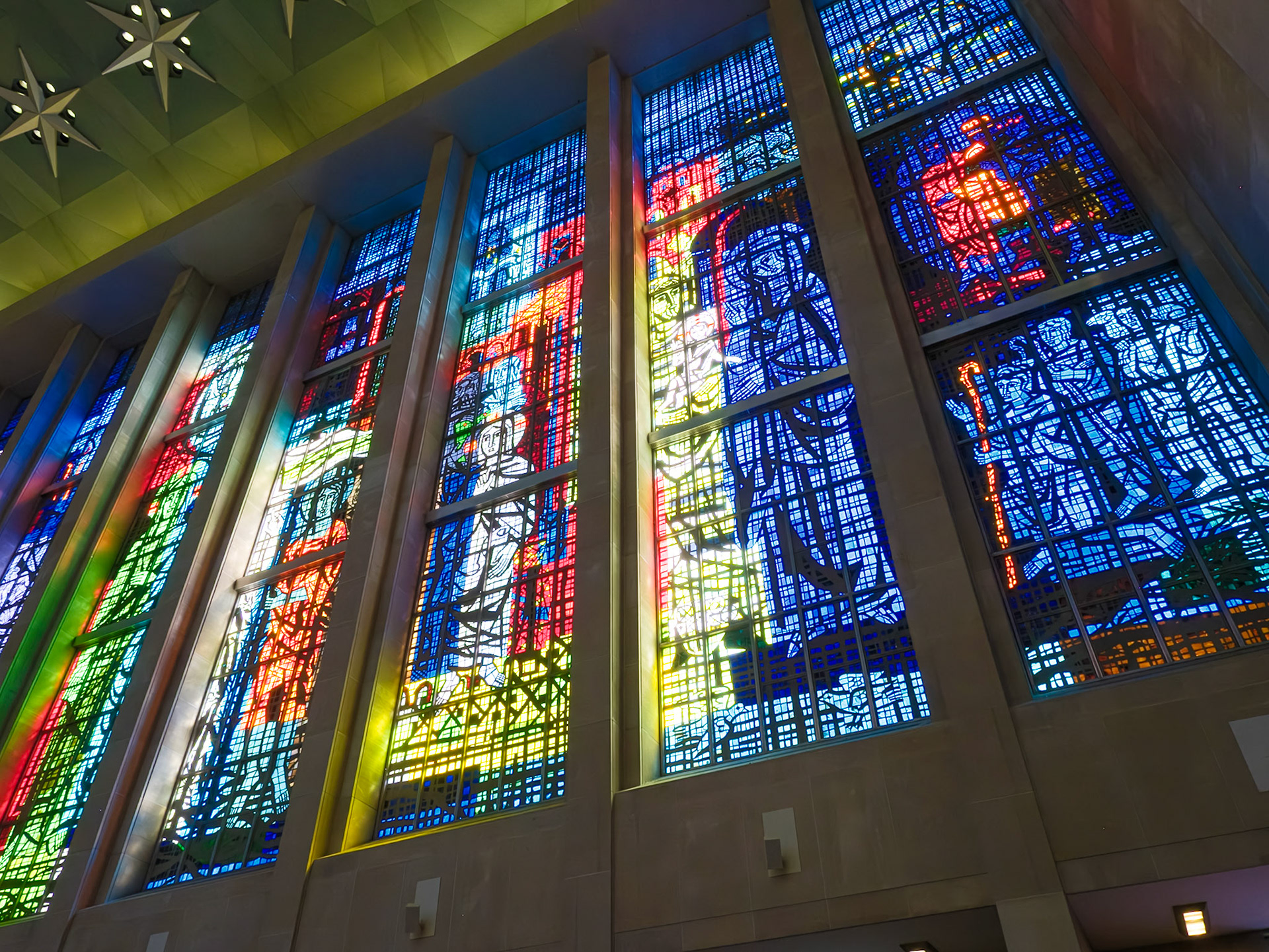 Window with Virgin and Child at St Joseph Cathedral