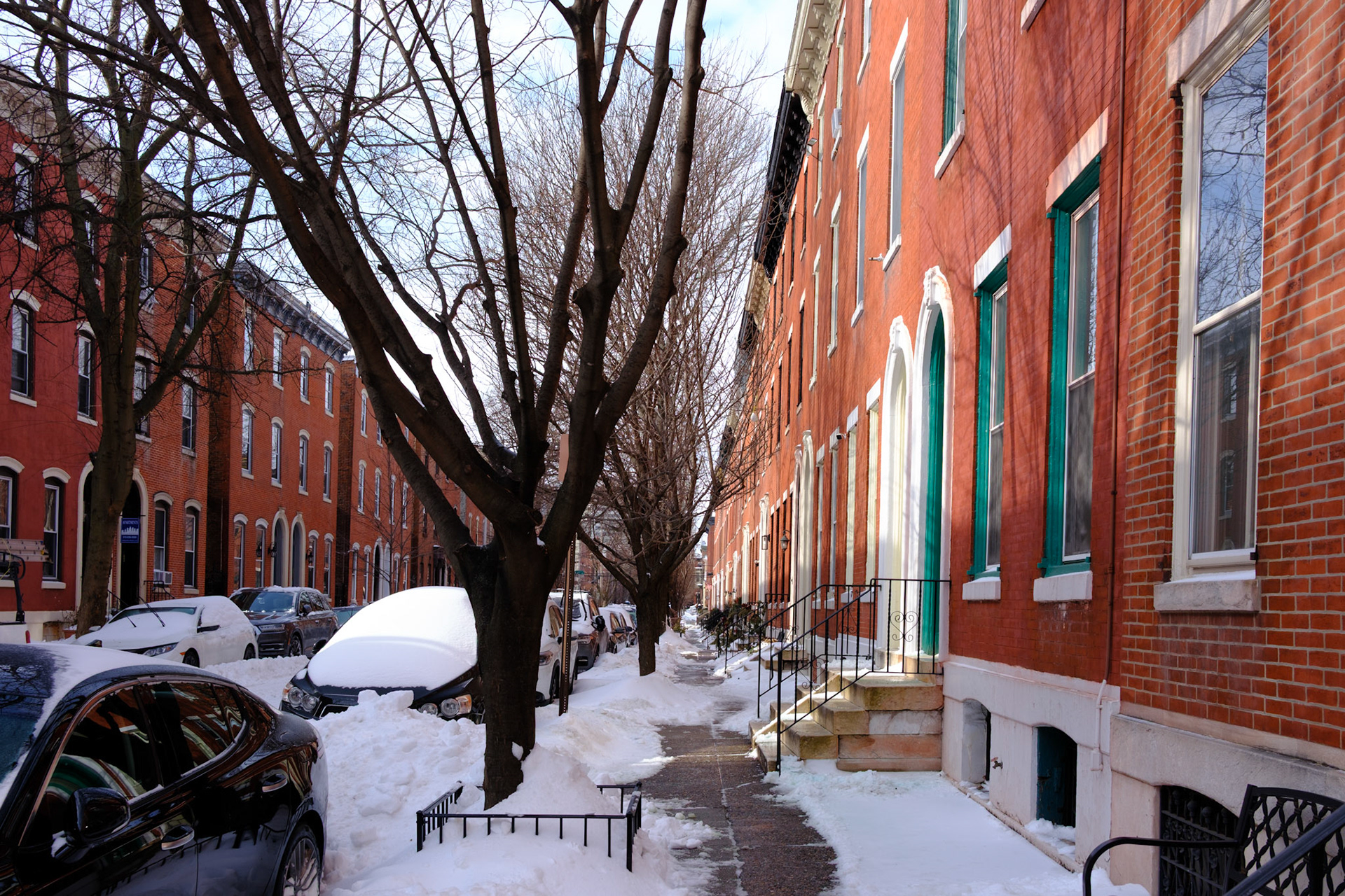 Looking West on Wallace St on 26 January 2027