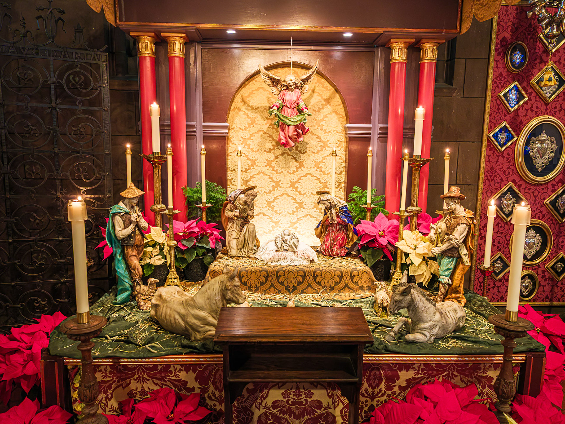 Straight View of Creche at St Clement