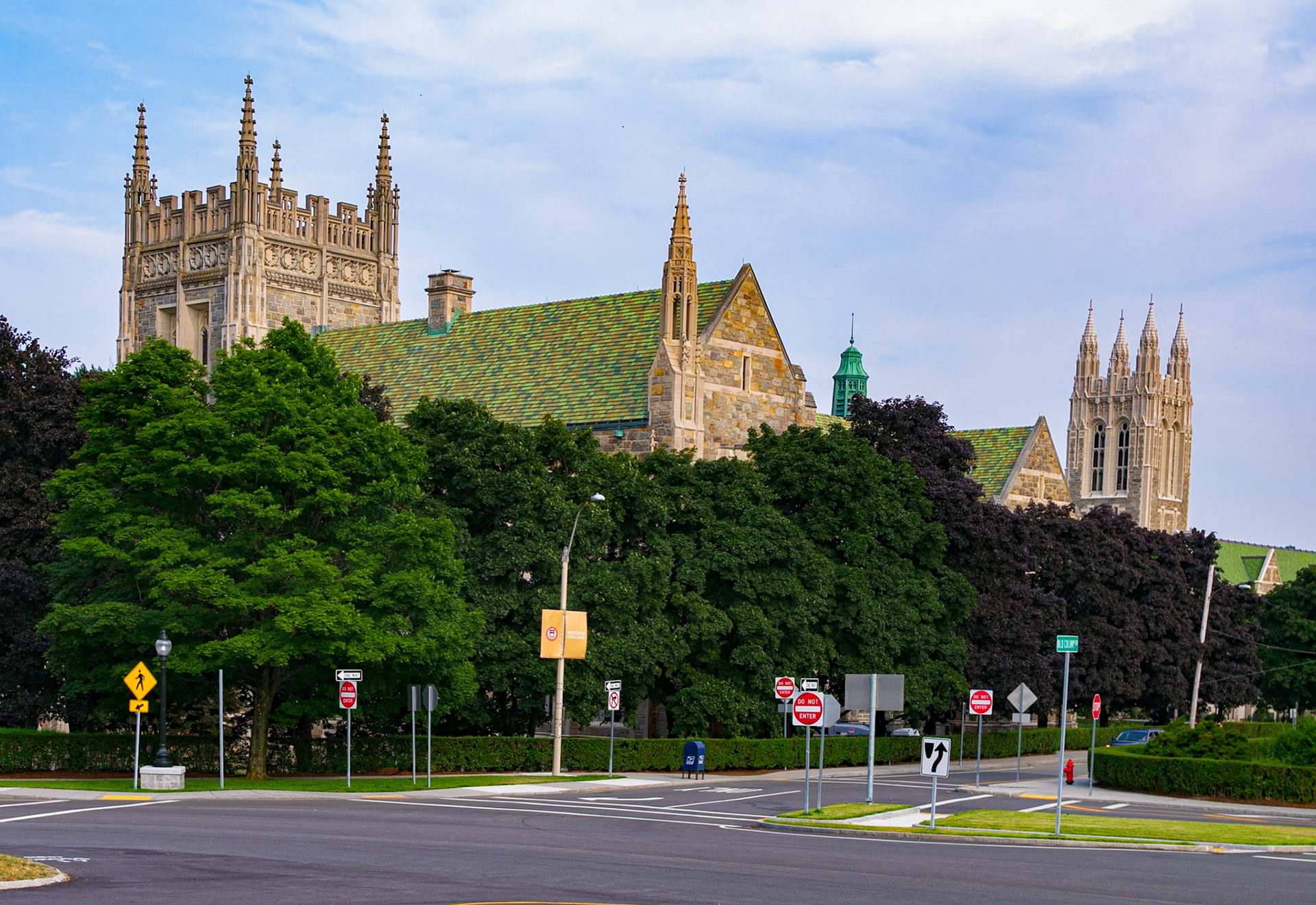 Bapst and Burns Library and Gasson Hall from Commonwealth Avenue
