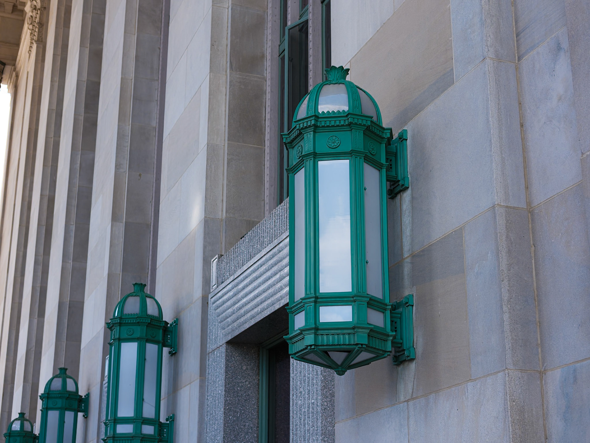 External Entrance Light at 30th Street Station