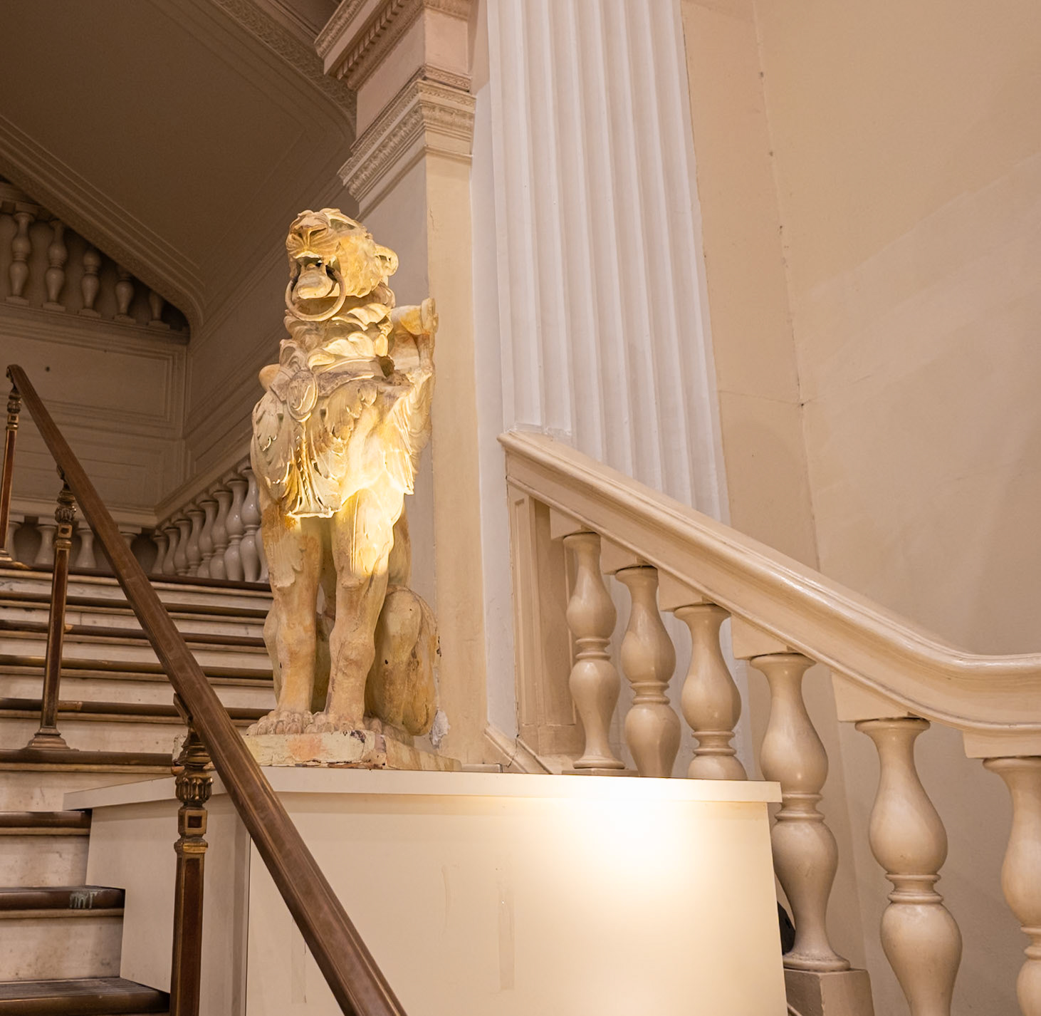 Staircase Cat Statue at Wanamaker
