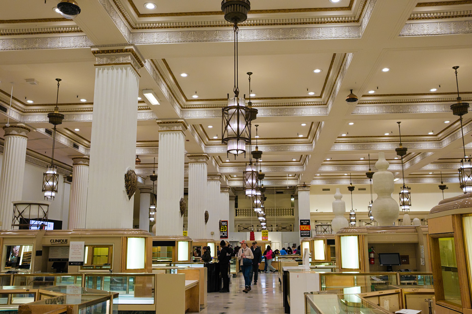 Chestnut Side of Wanamaker