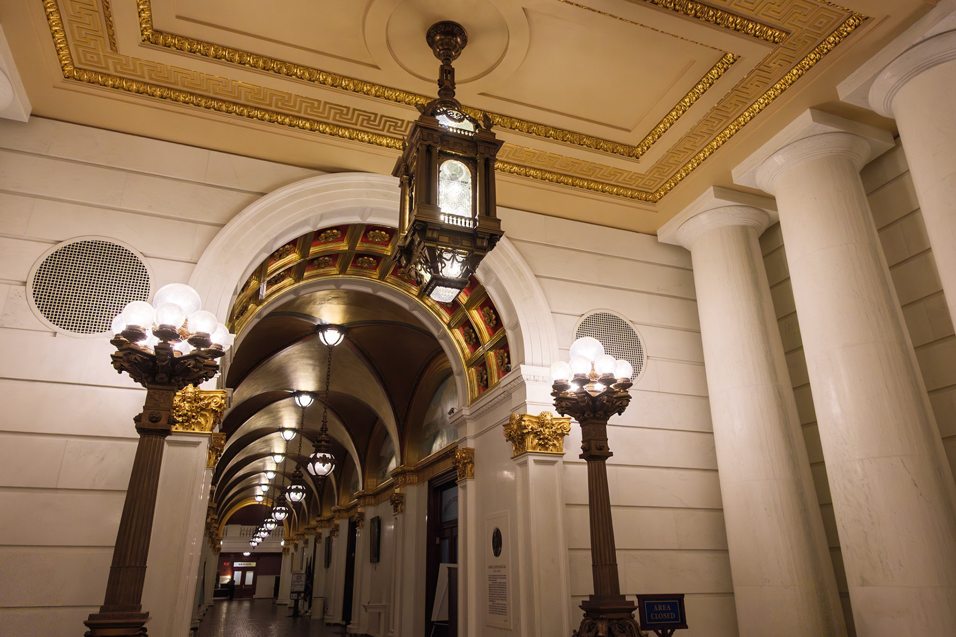 Corridor Lights in Capitol