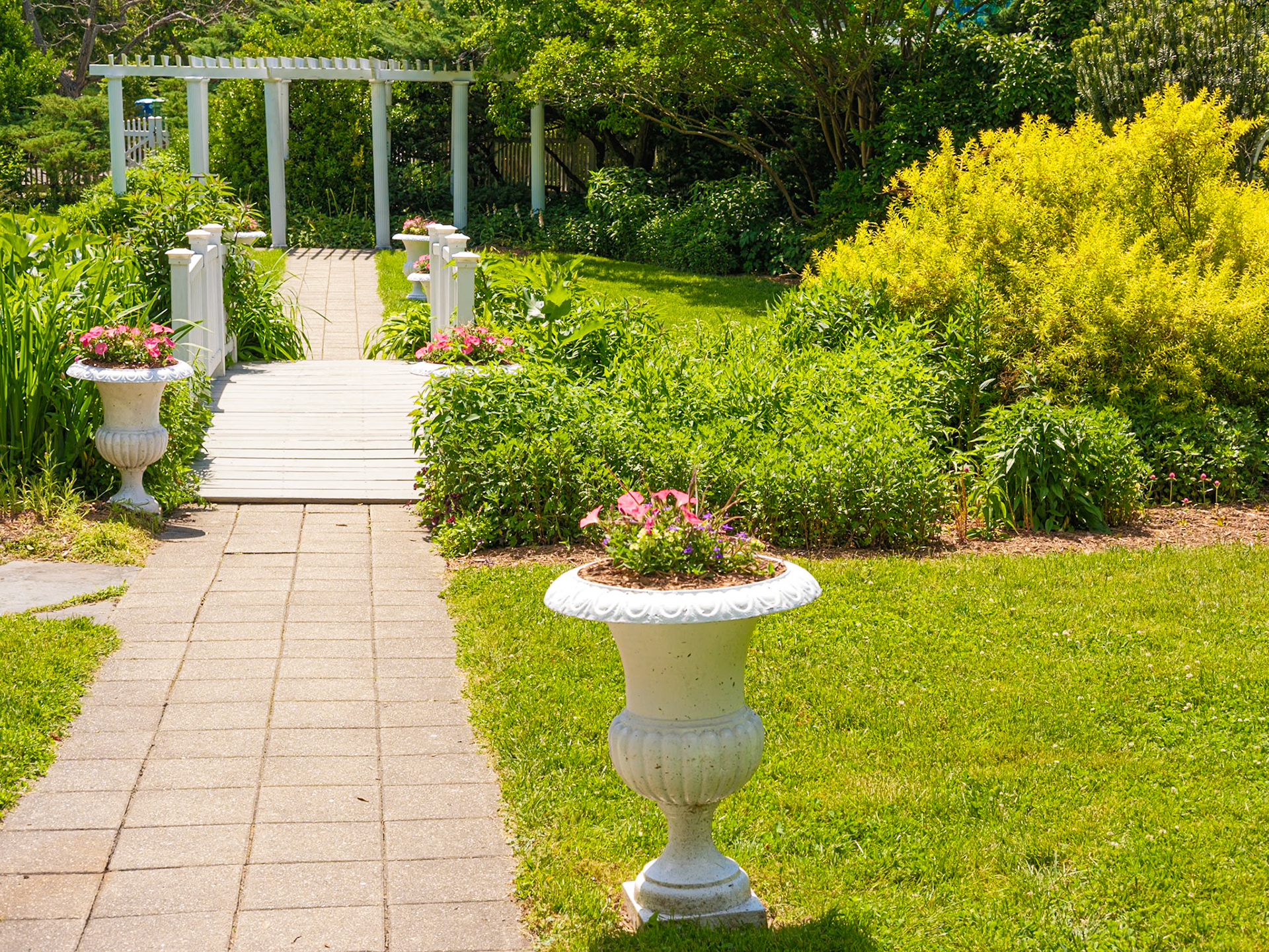 Wedding Garden with Gazebo and Urns at Queens Botanical