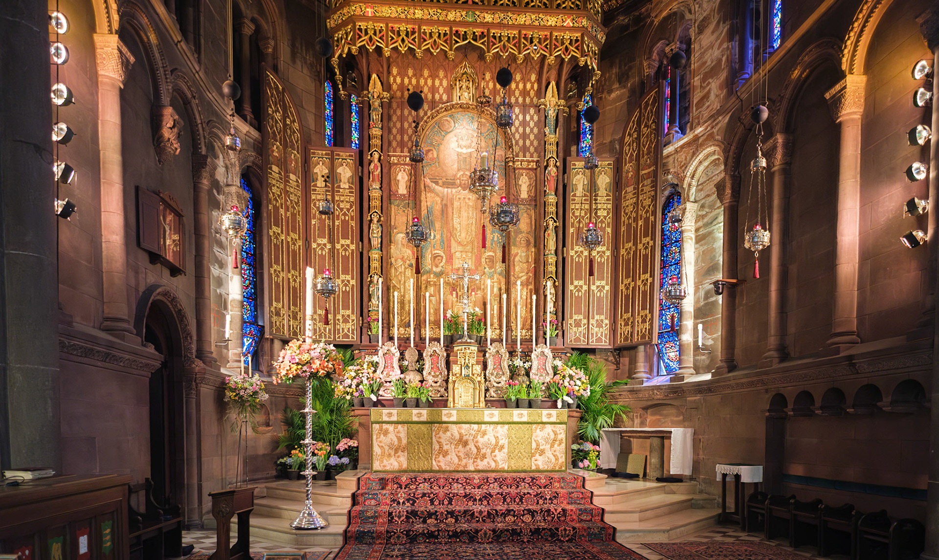 St Clement Altar on Easter Day