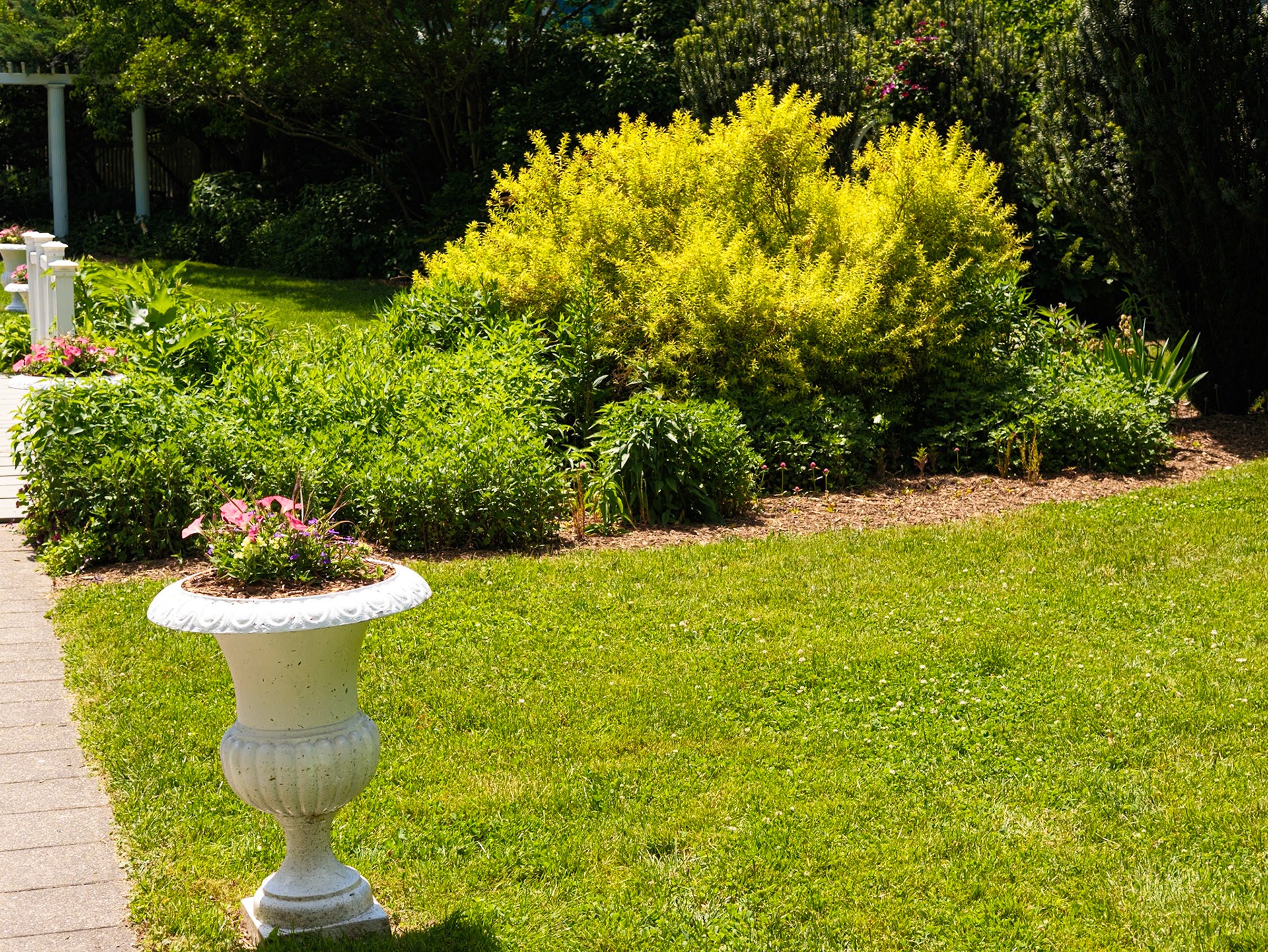 Wedding Garden with Bush and Urn at Queens Botanical