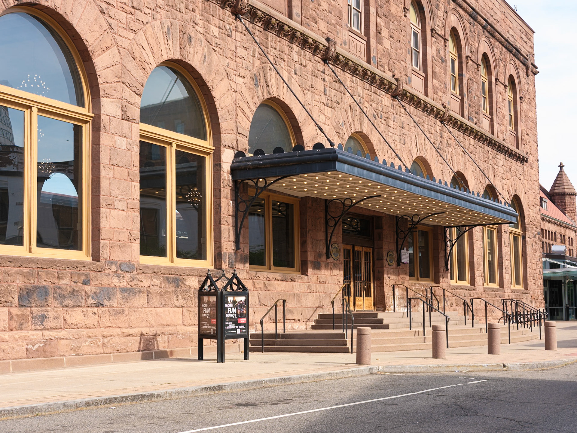 Central Entrance Overhang for Hartford Railroad Station May 2026