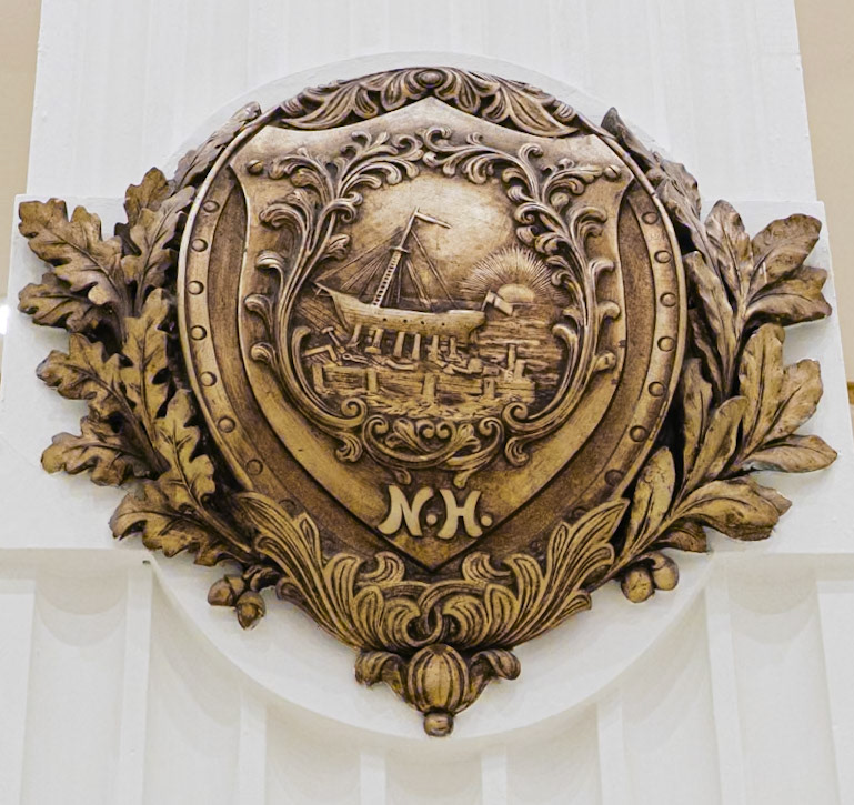 New Hampshire Plaque at Wanamaker