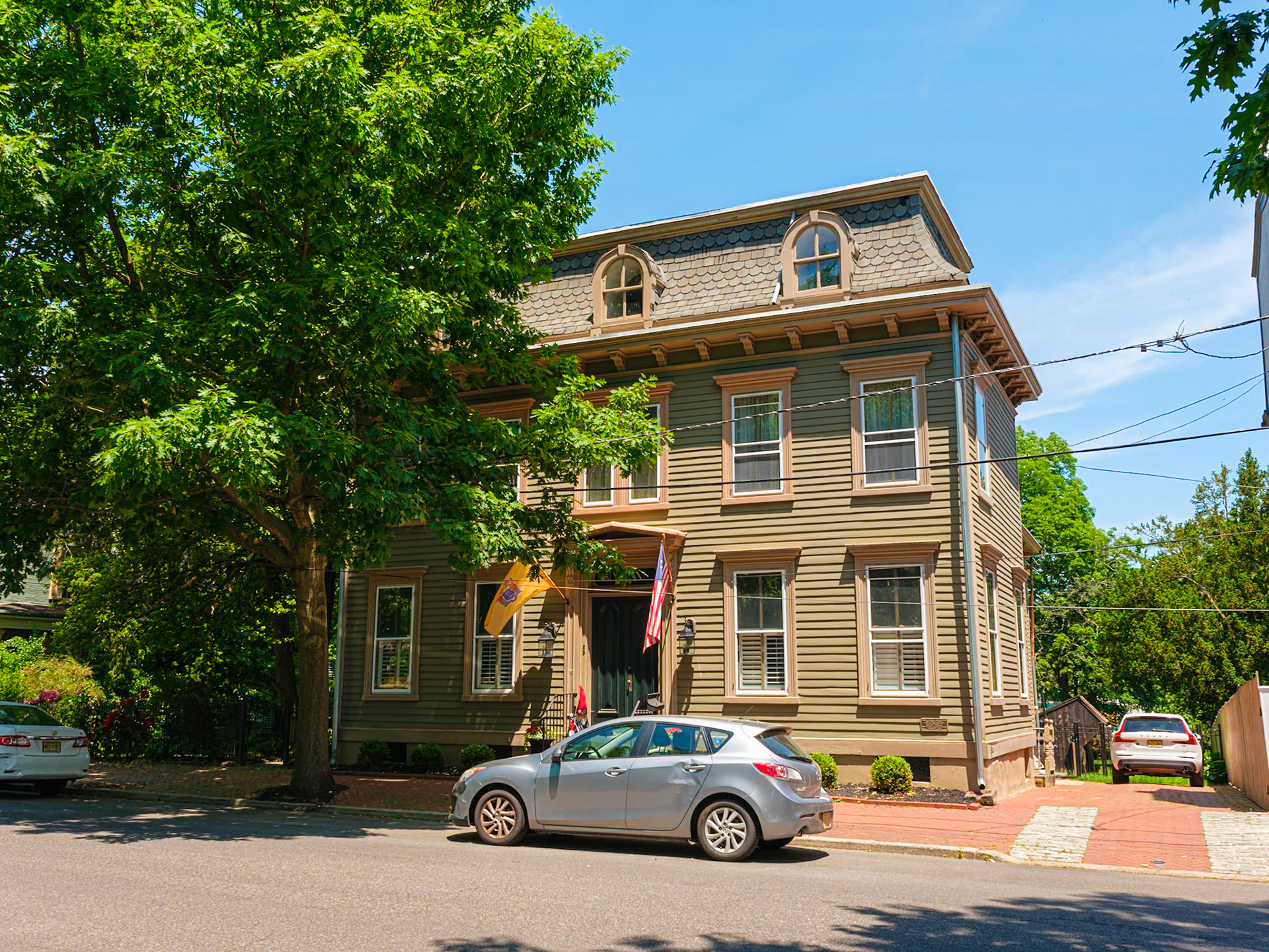 House With Mansard Roof in Bordentown May 2024
