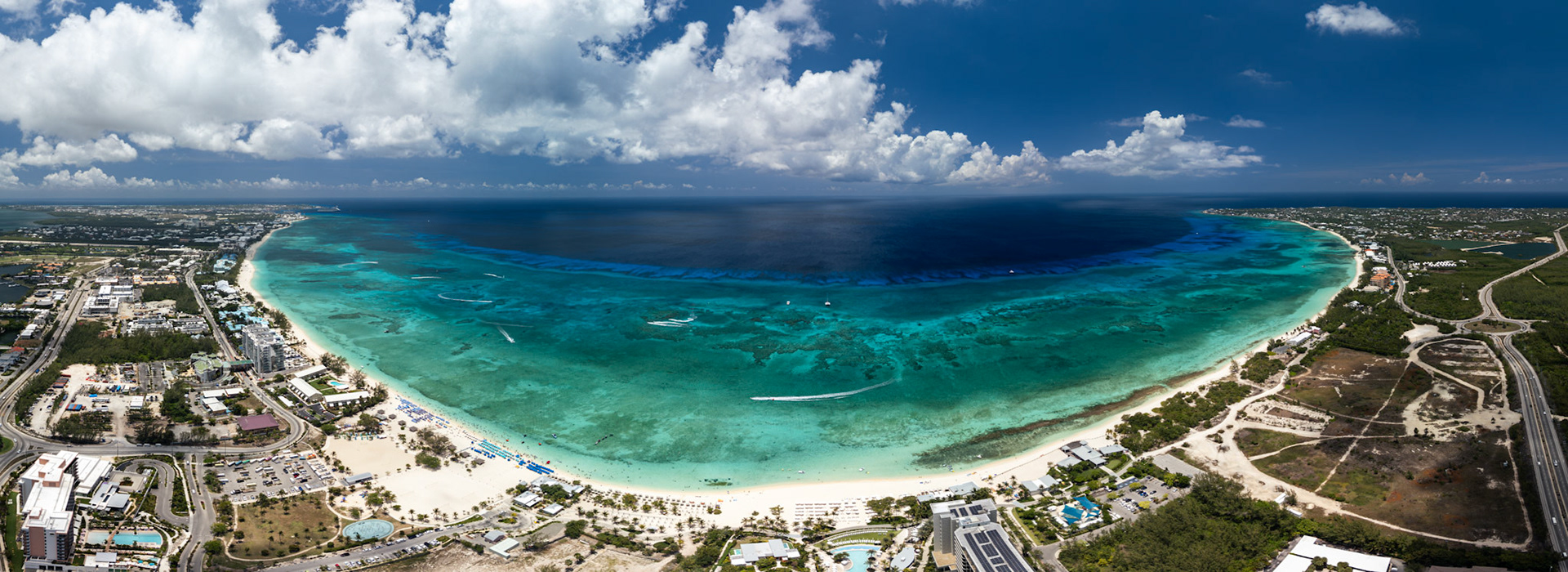 Seven Mile Beach, Grand Cayman, Cayman Islands