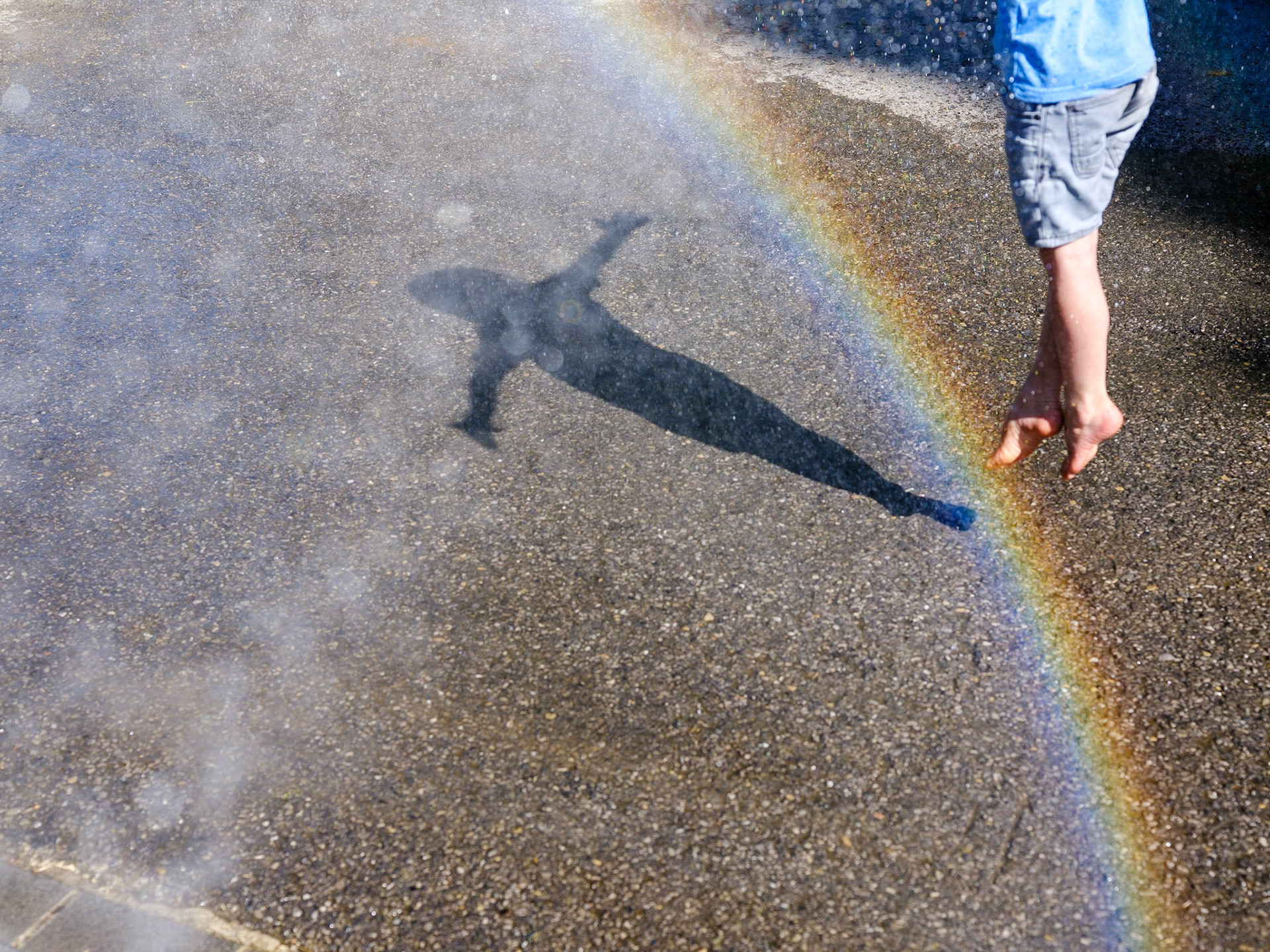"Rainbow jump" on the theme "dans les airs"