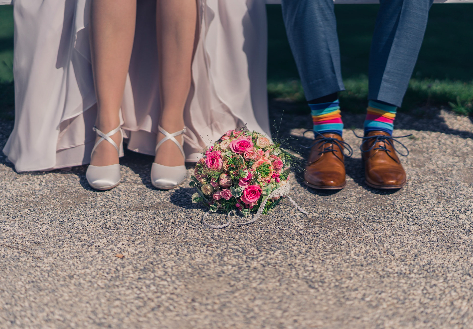 Hochzeitsfotografie bunte Socken