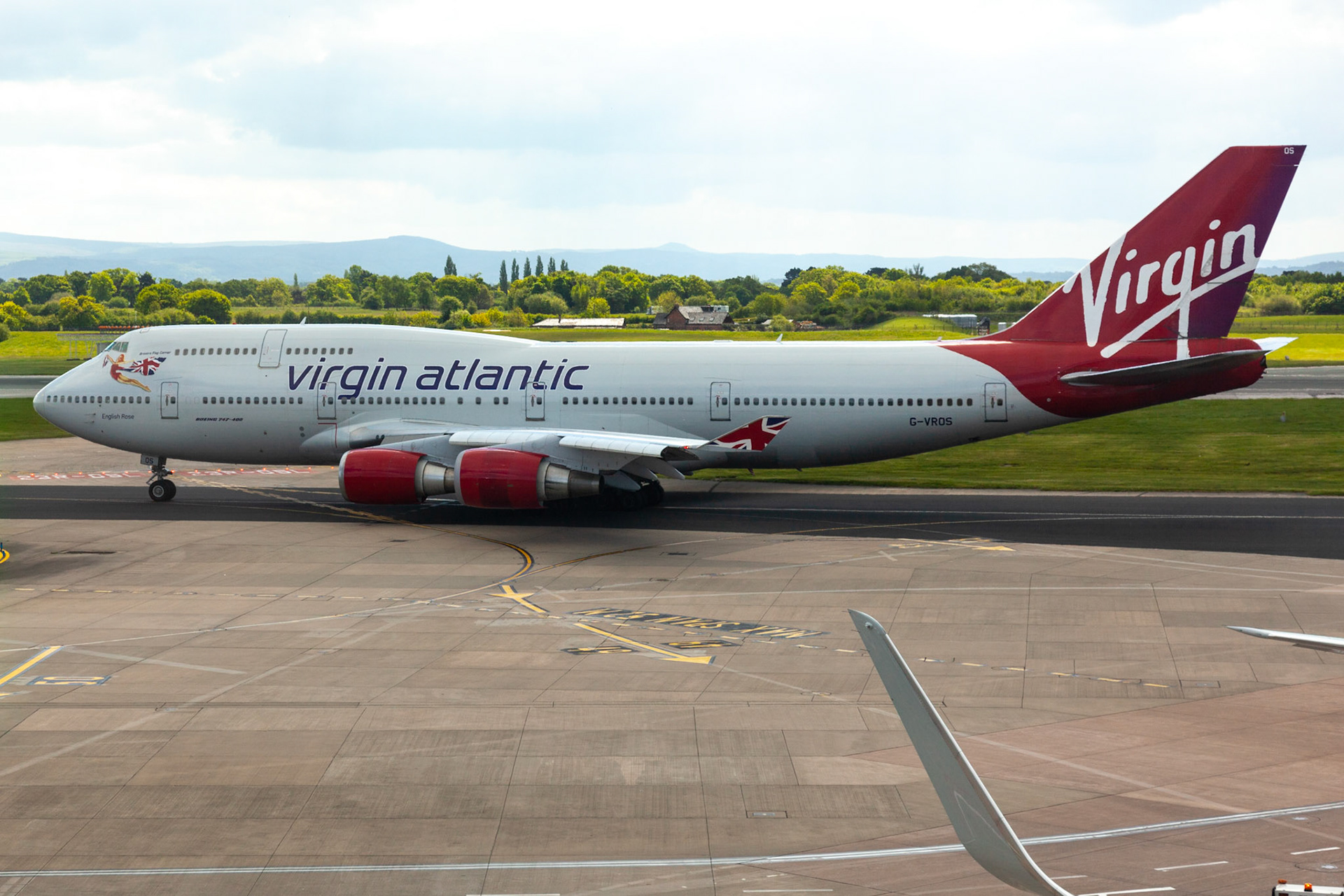 Virgin Atlantic 747-400 at Manchester