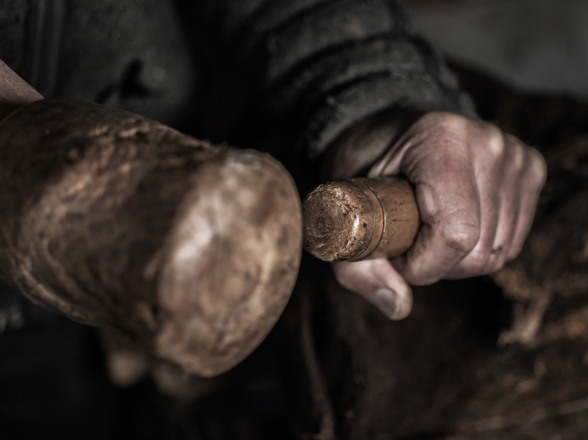 Wood carver