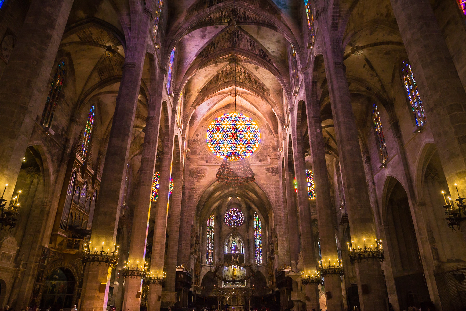 Innenraum der Kathedrale von Palma