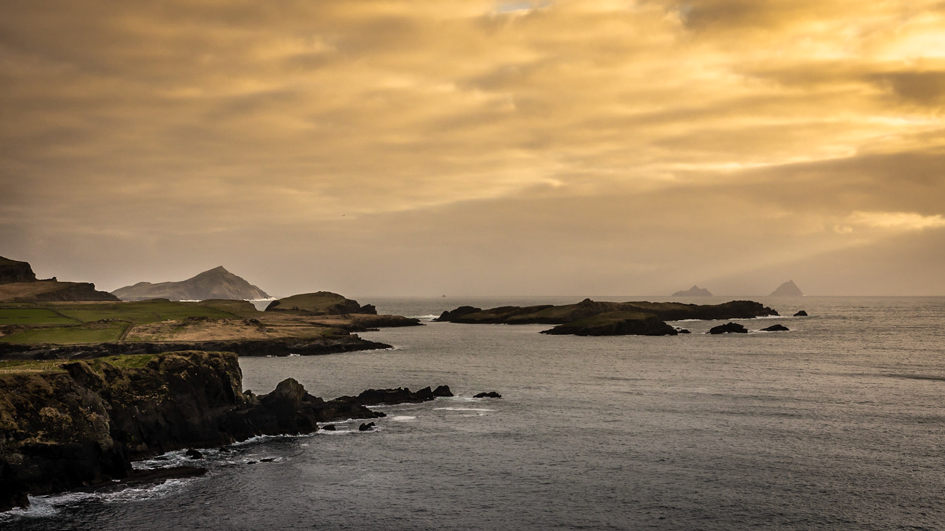 Foilhommerum Bay
