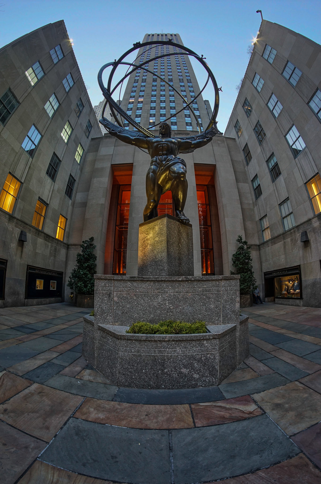 Rockefeller Center am Abend