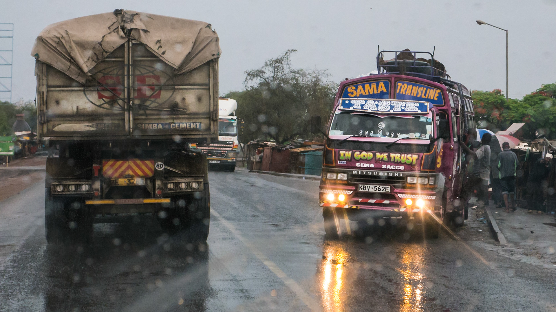 Auf dem Highway von Nairobi nach Mombasa