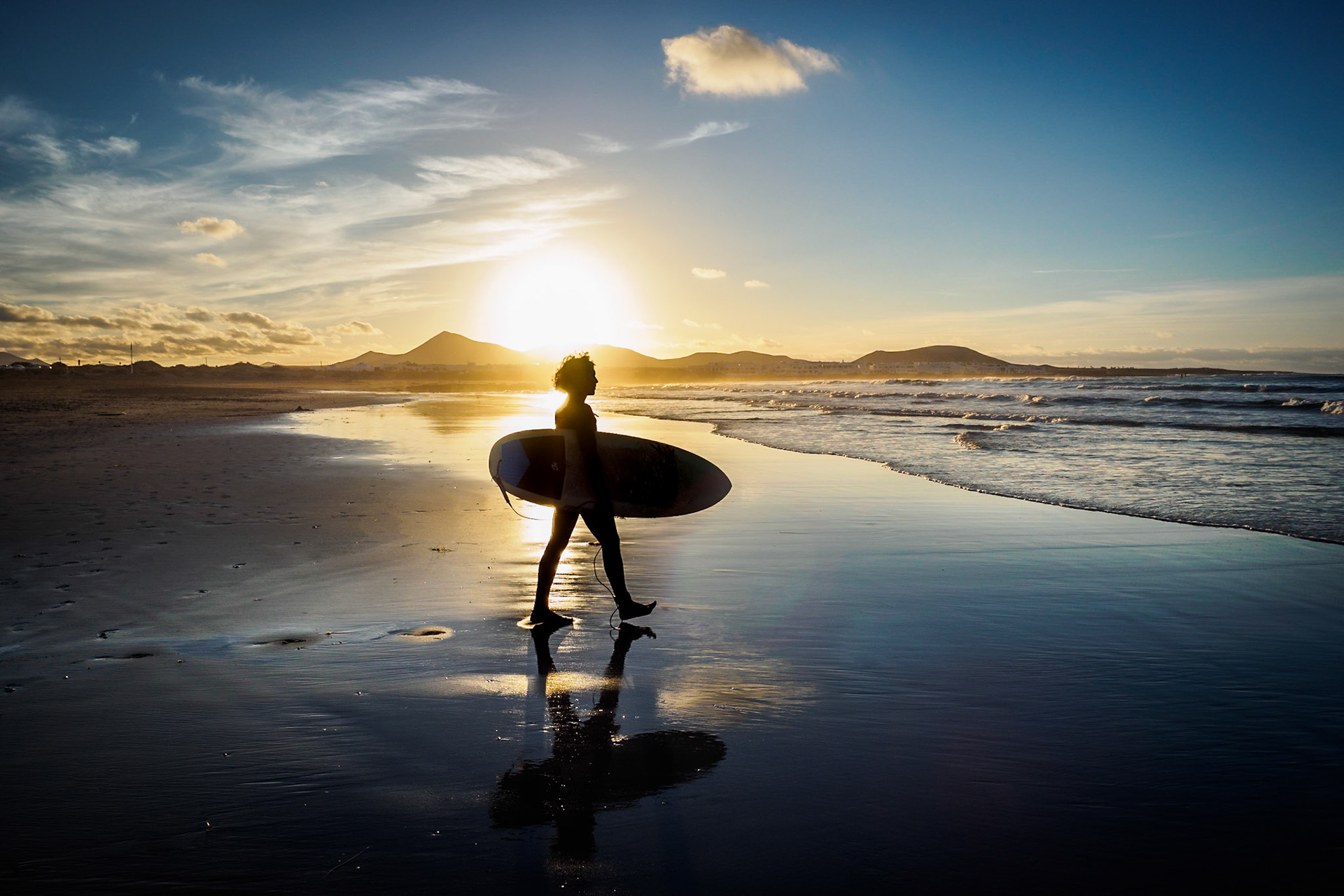 Auf ins Wasser (Famara Beach)
