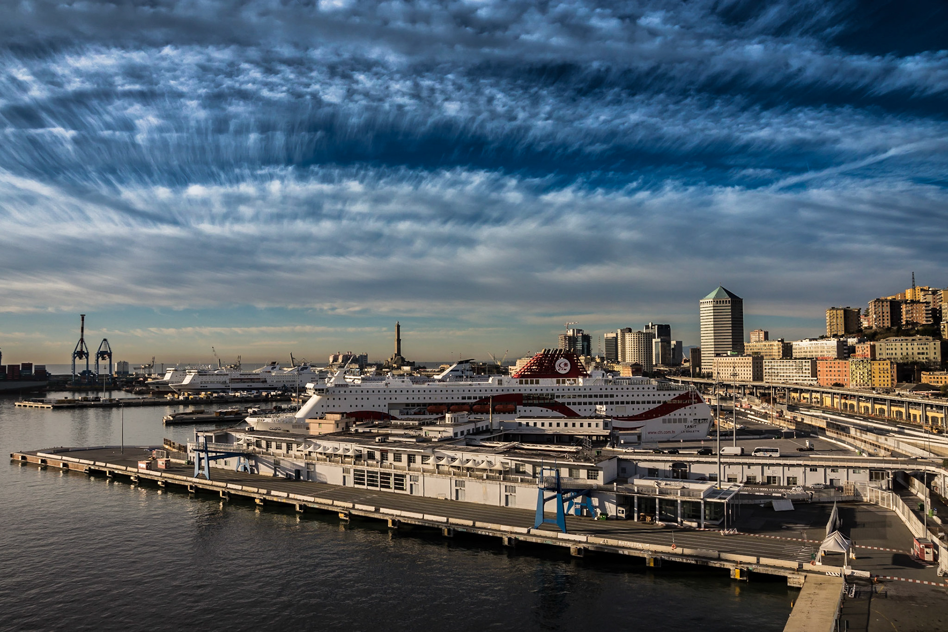 Hafen von Genua