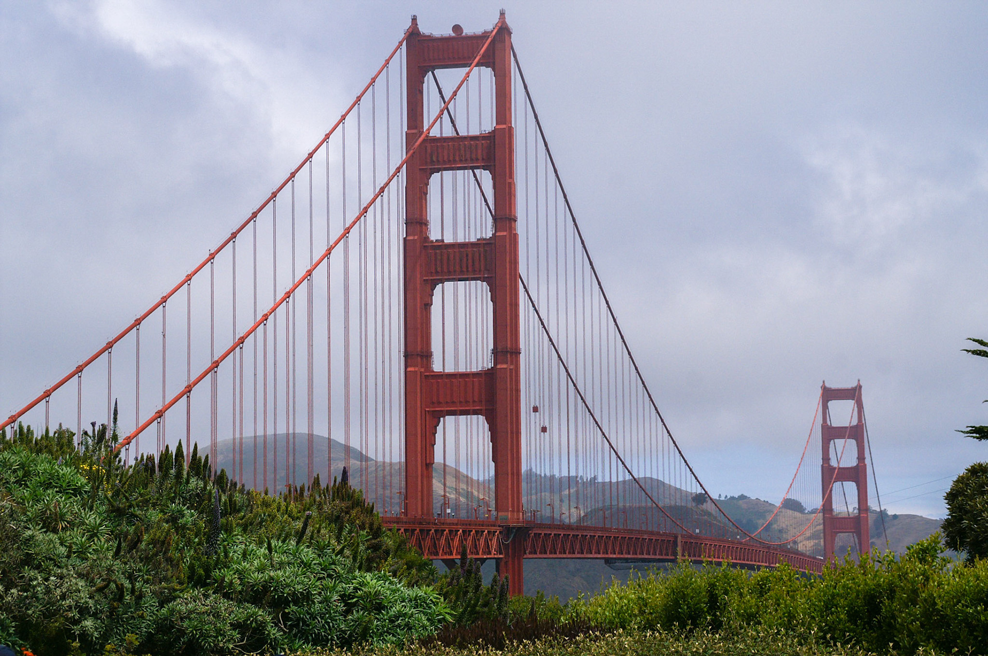 Golden Gate Bridge