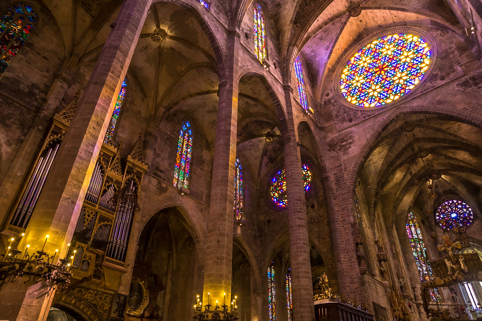 Innenraum der Kathedrale von Palma