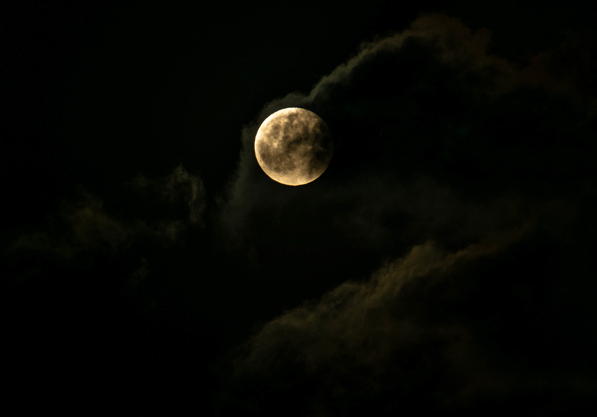 October: Full Moon on Halloween