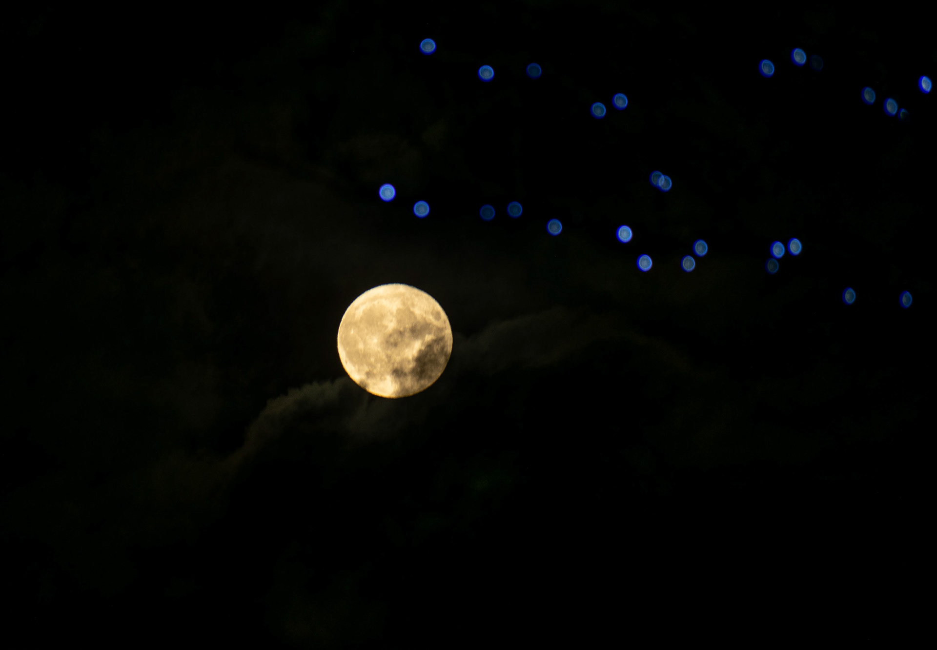 October: Full Moon on Halloween