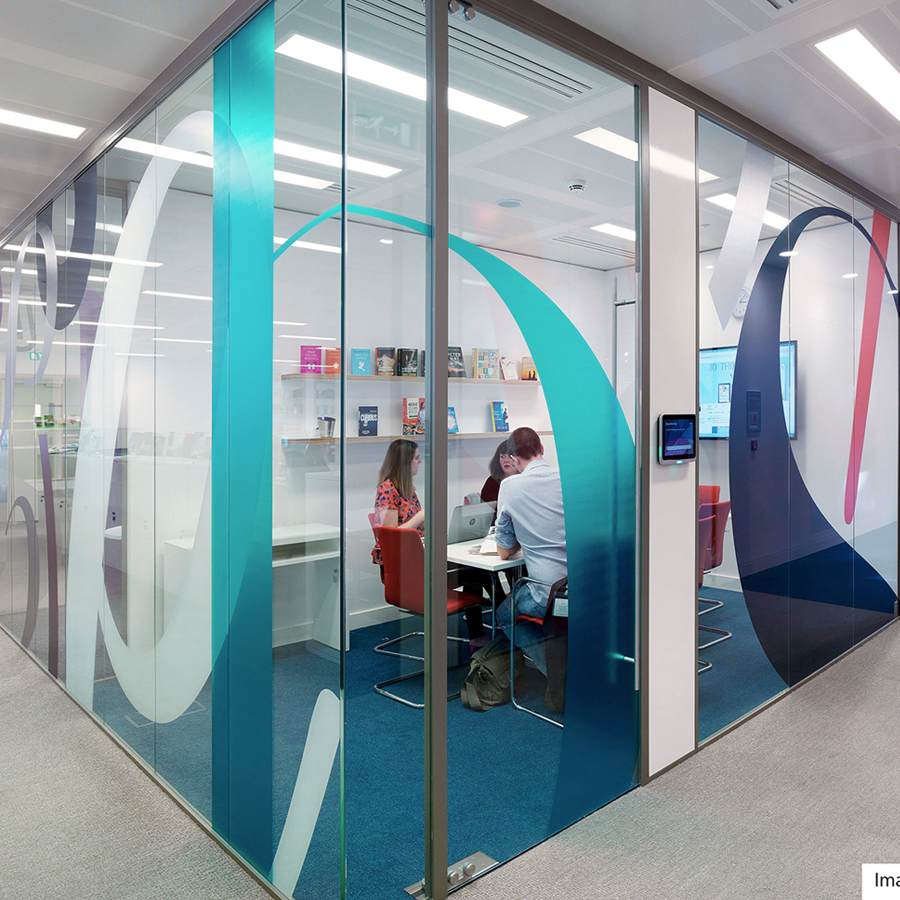 Glazing Manifestations