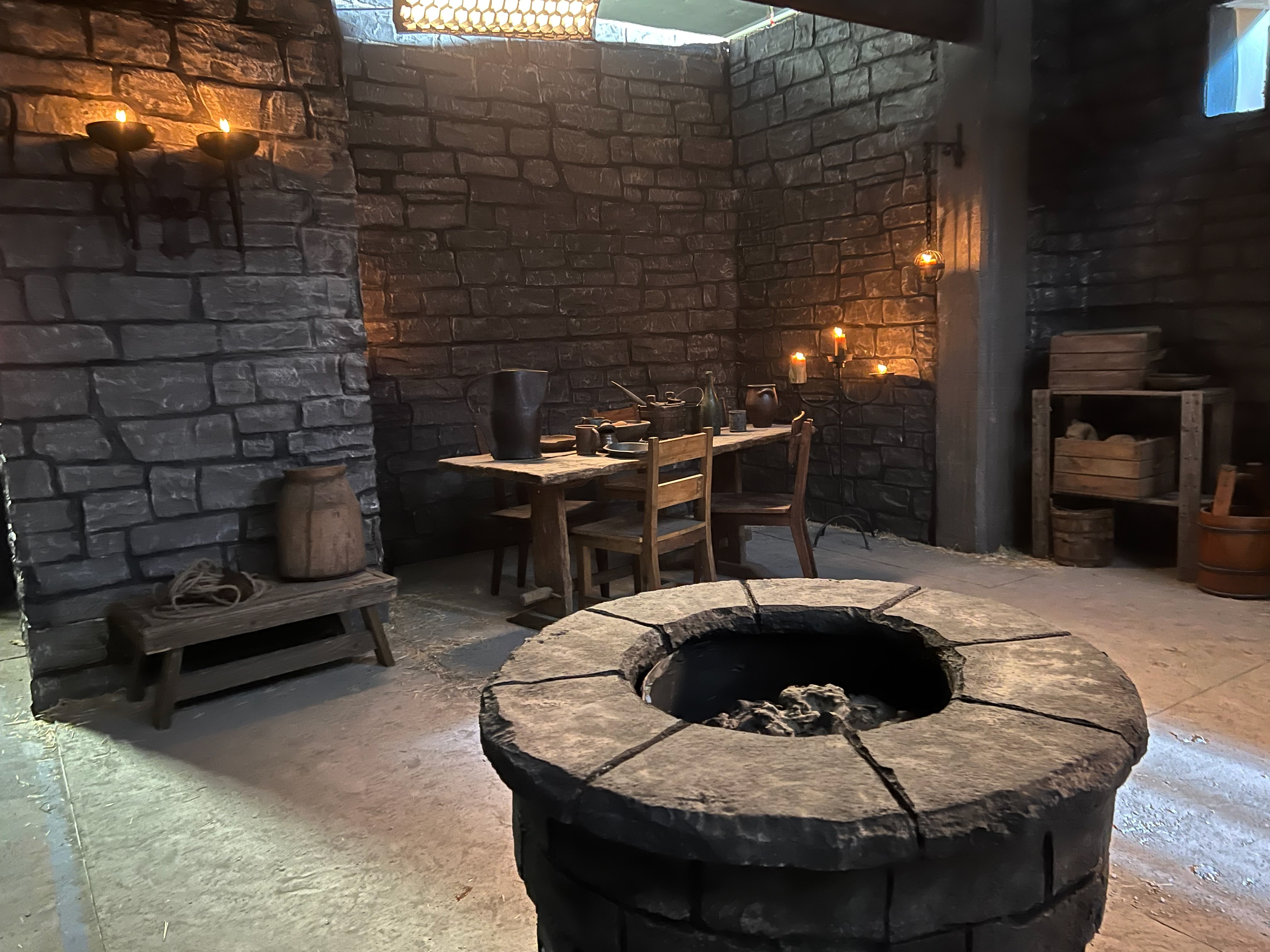 Interior Prison - Set Photo