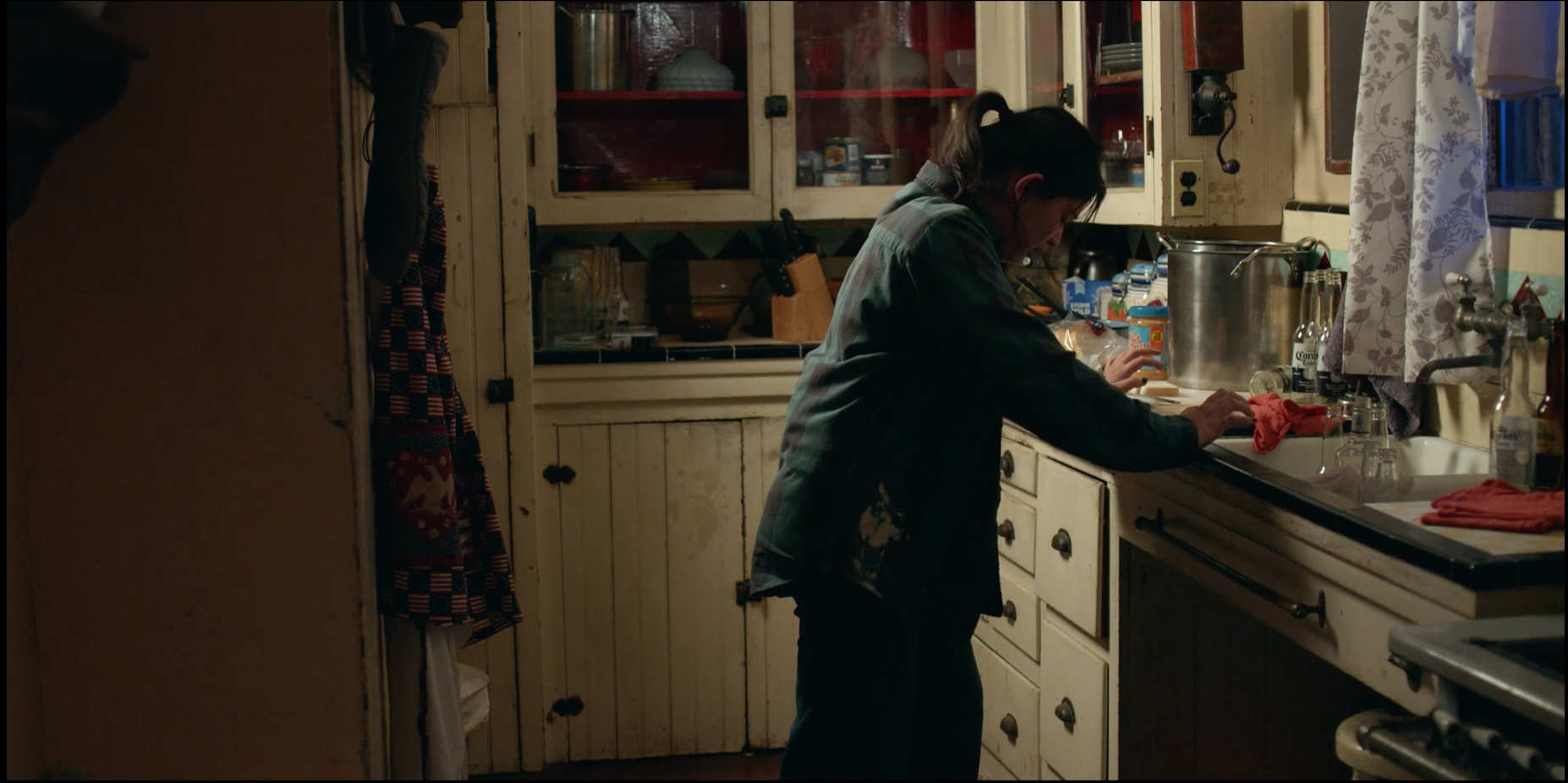 Ya Viene (2021) - Int. Kitchen - Still