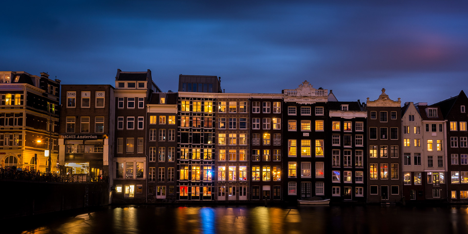 Damrak Amsterdam