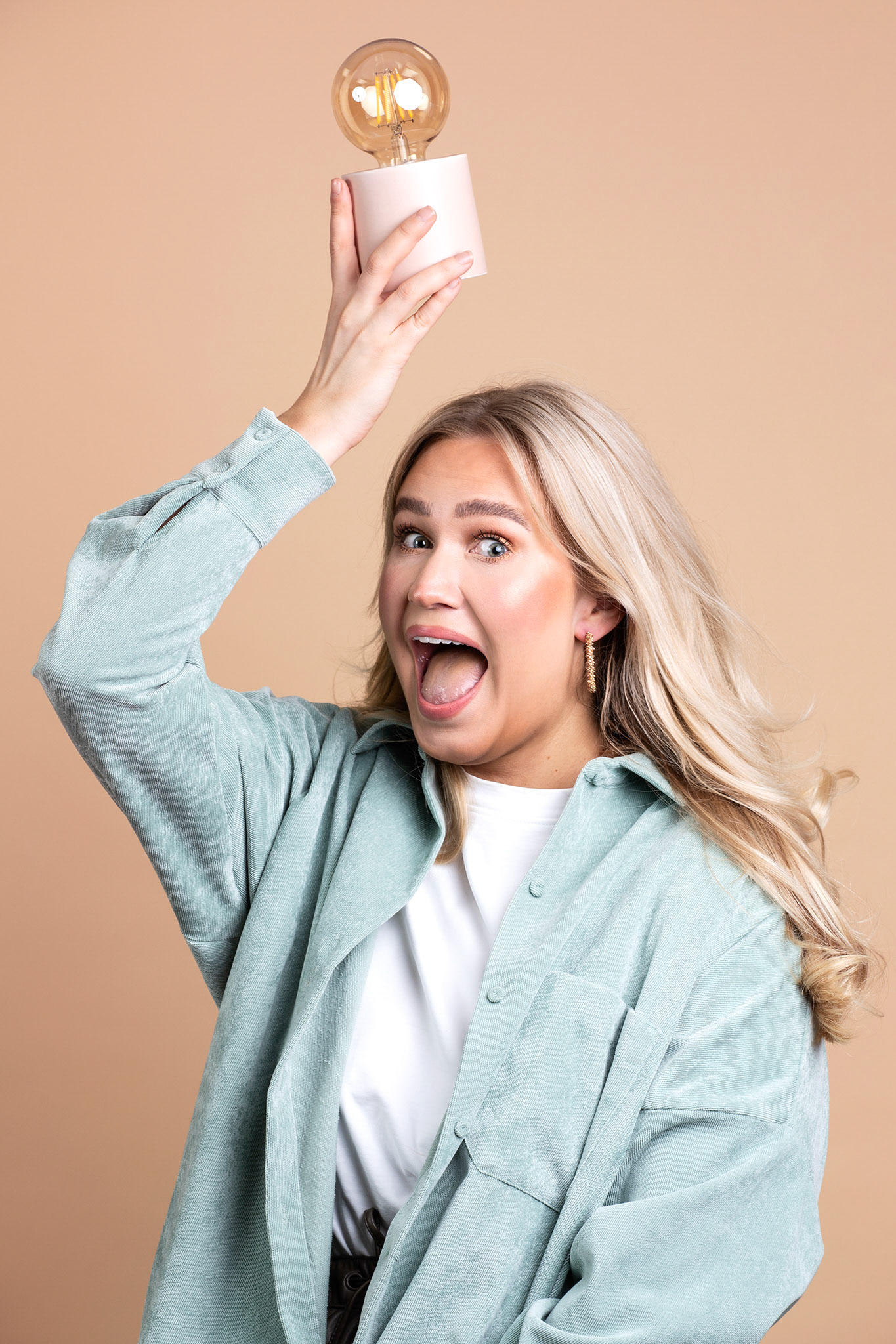 Branding photography for Minjon