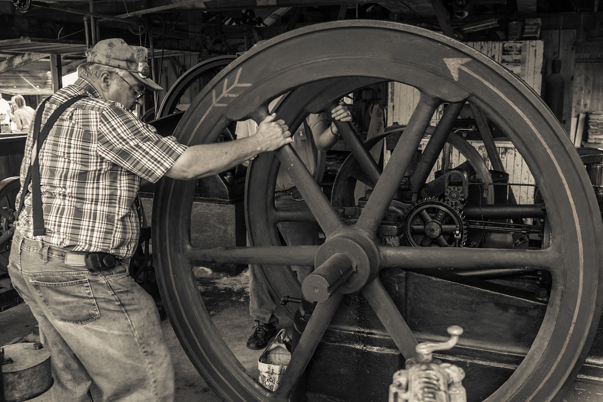 Little Log House Antique Power Show, Hastings, MN
