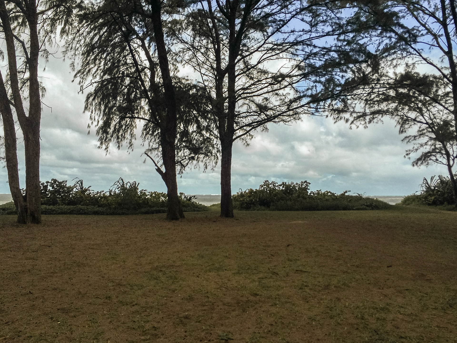 Kahana Bay Beach Park, Honolulu, HI