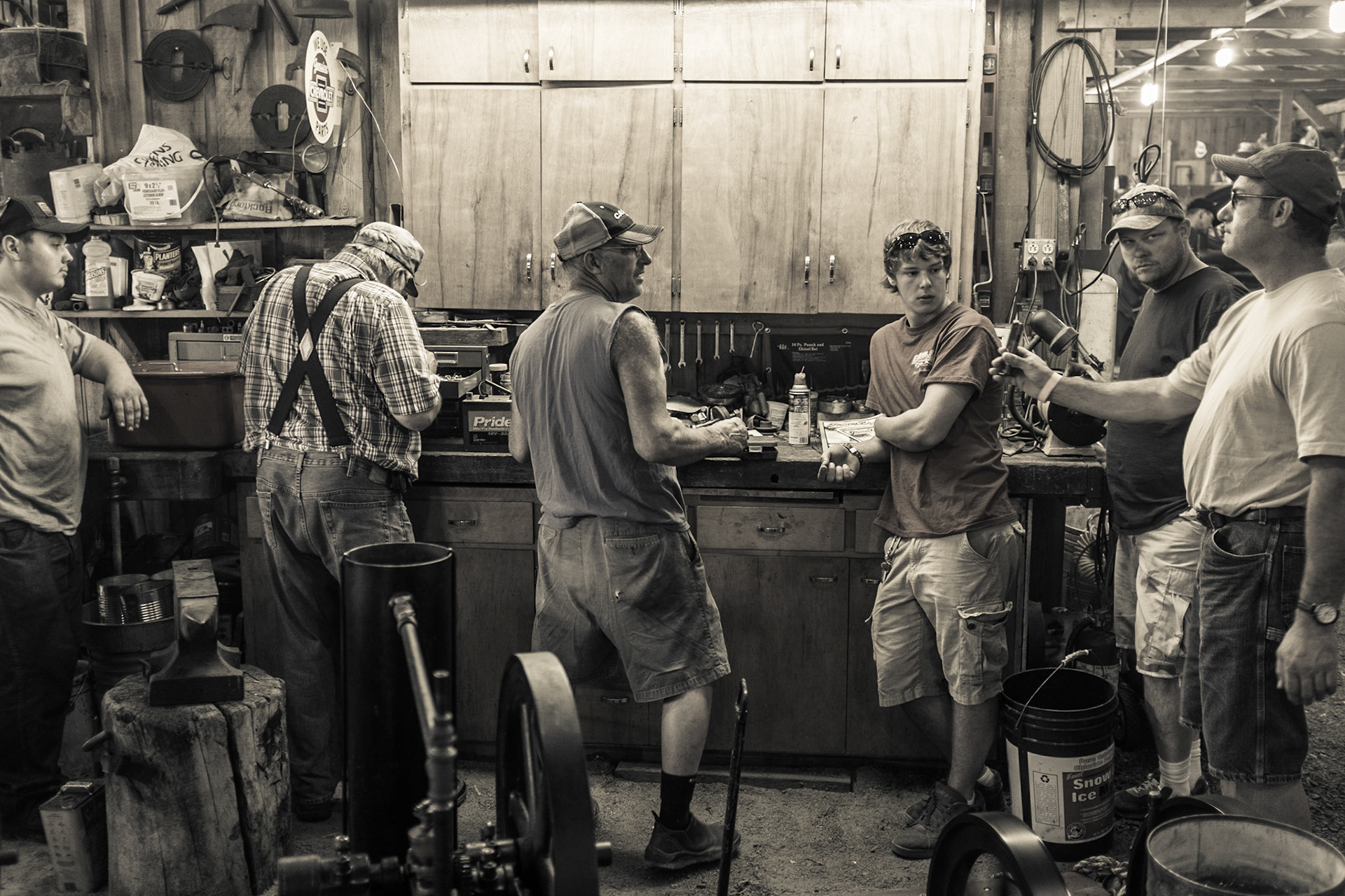 Little Log House Antique Power Show, Hastings, MN