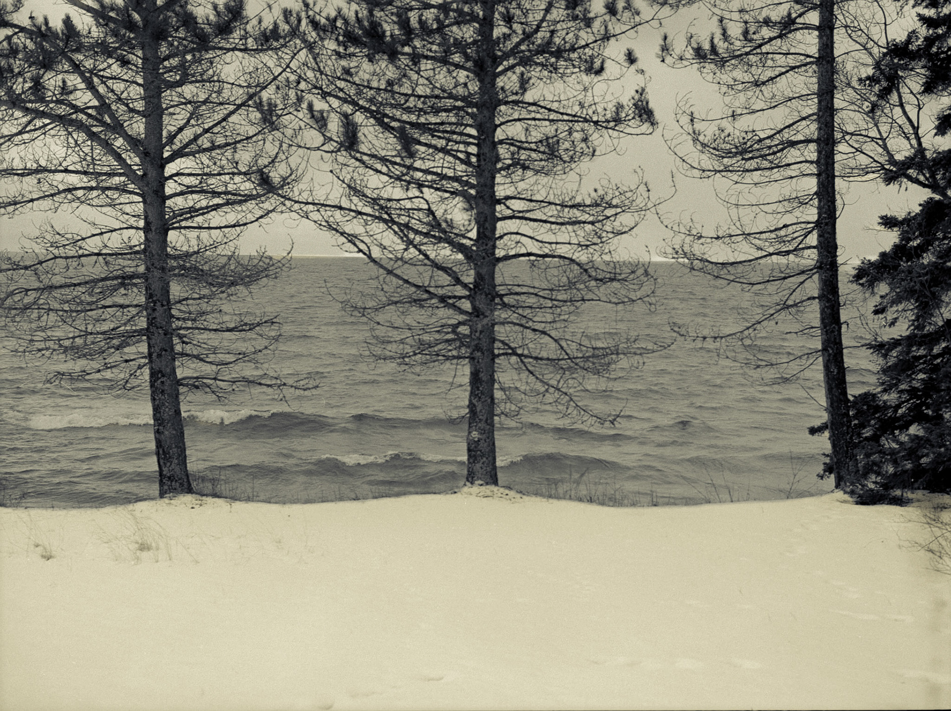 North Shore.Lake Superior, 2006-02-49