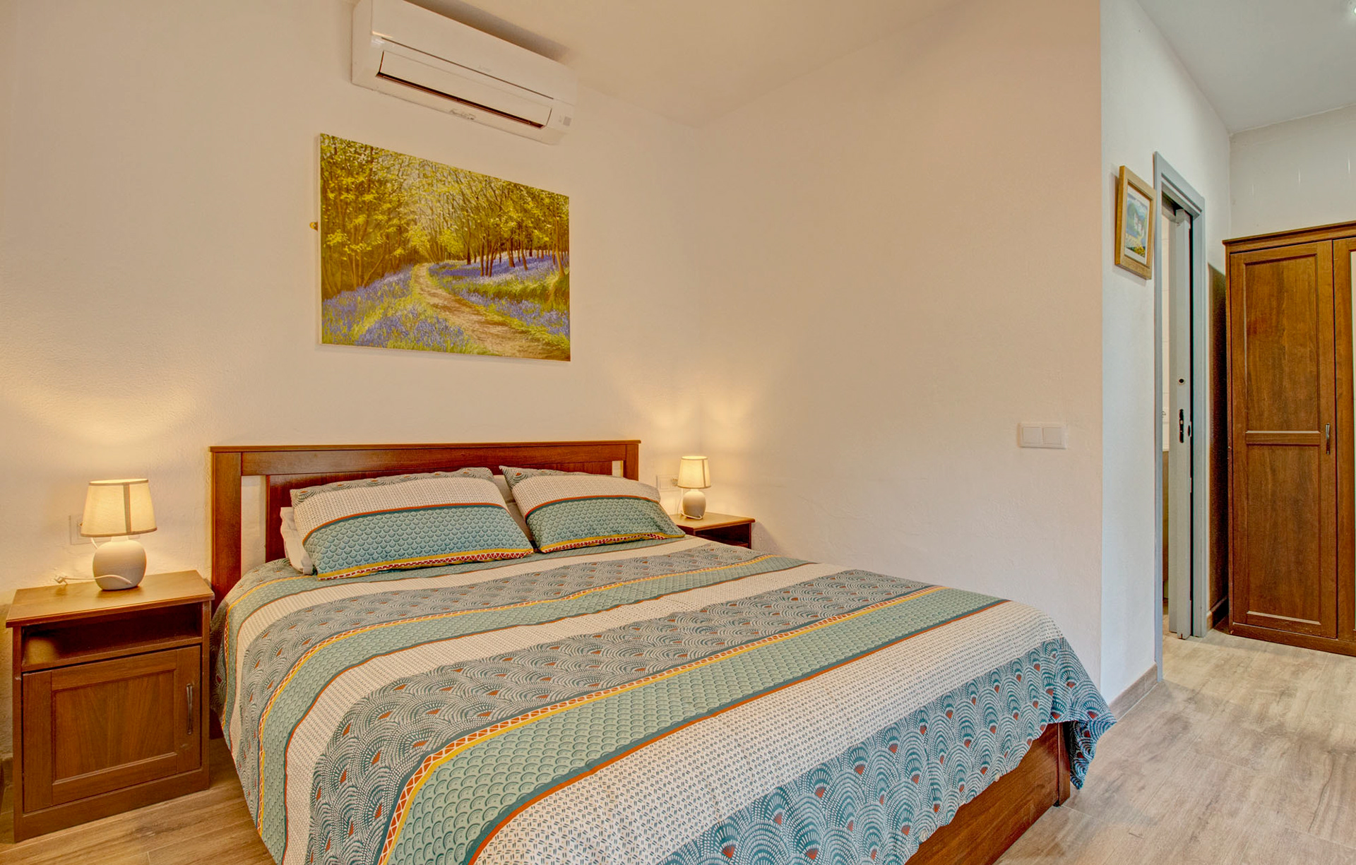 Bedroom 1 ensuite